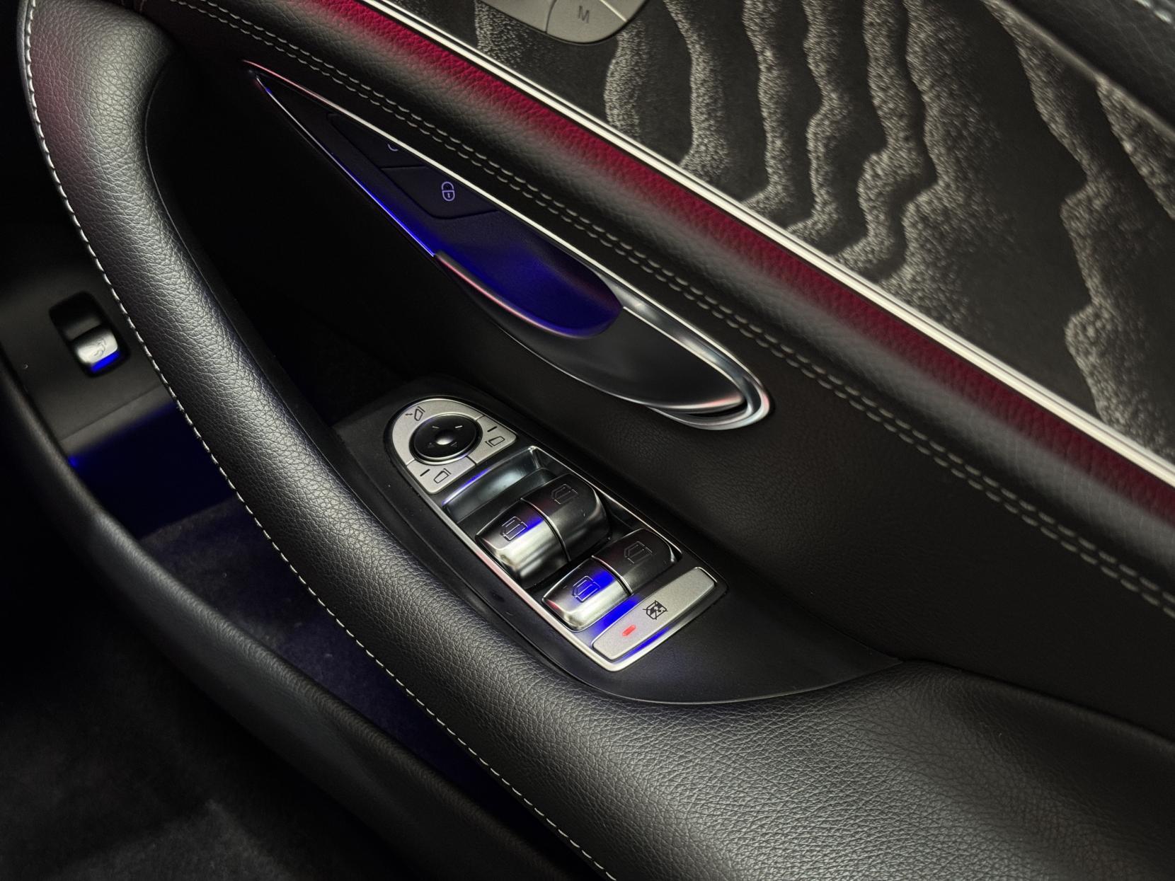 Mercedes-Benz CLS view 55