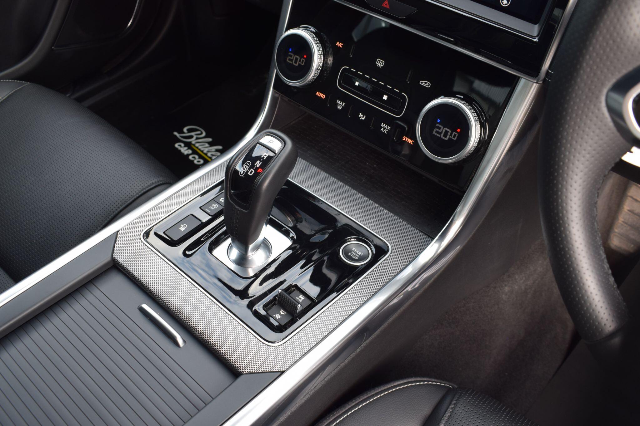 Jaguar Xe view 12