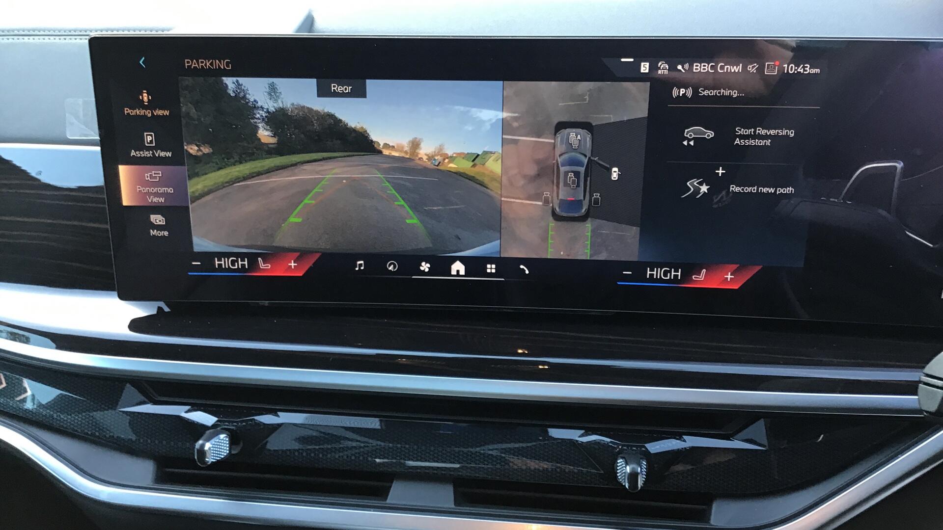 BMW X6 view 24