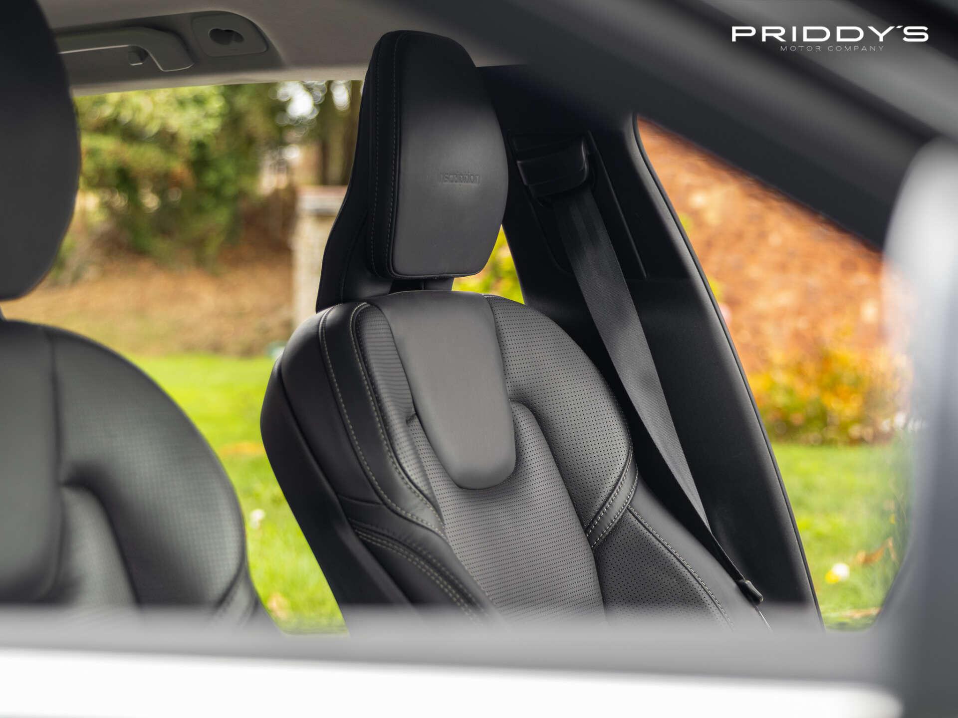 Volvo V60 view 11