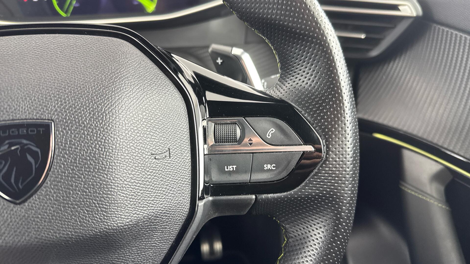 Peugeot 2008 view 34
