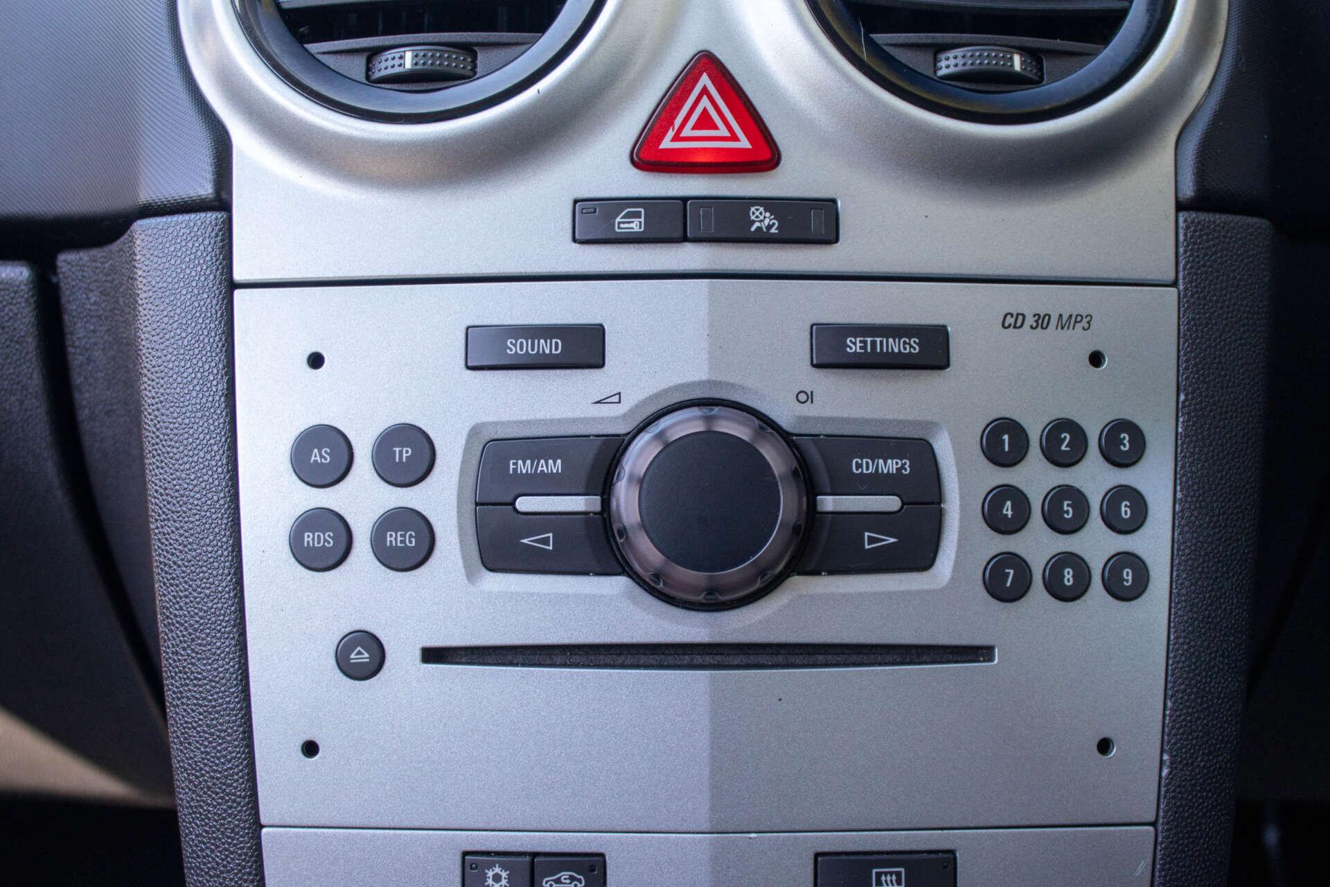 Vauxhall Corsa view 23