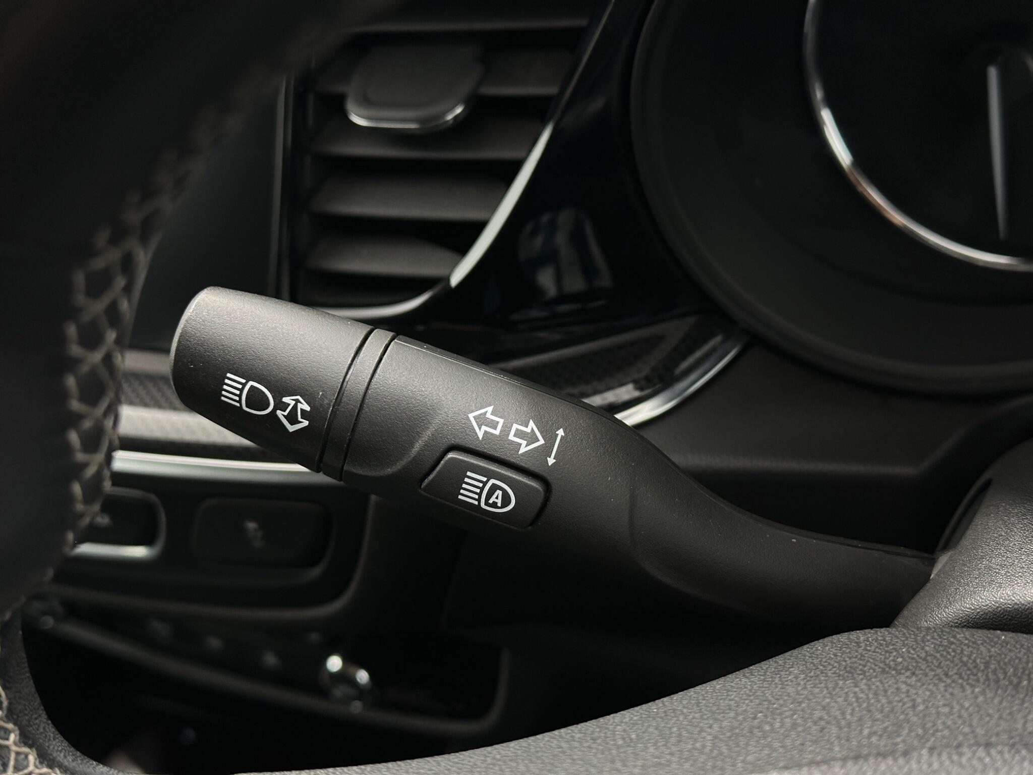 Vauxhall Insignia view 14