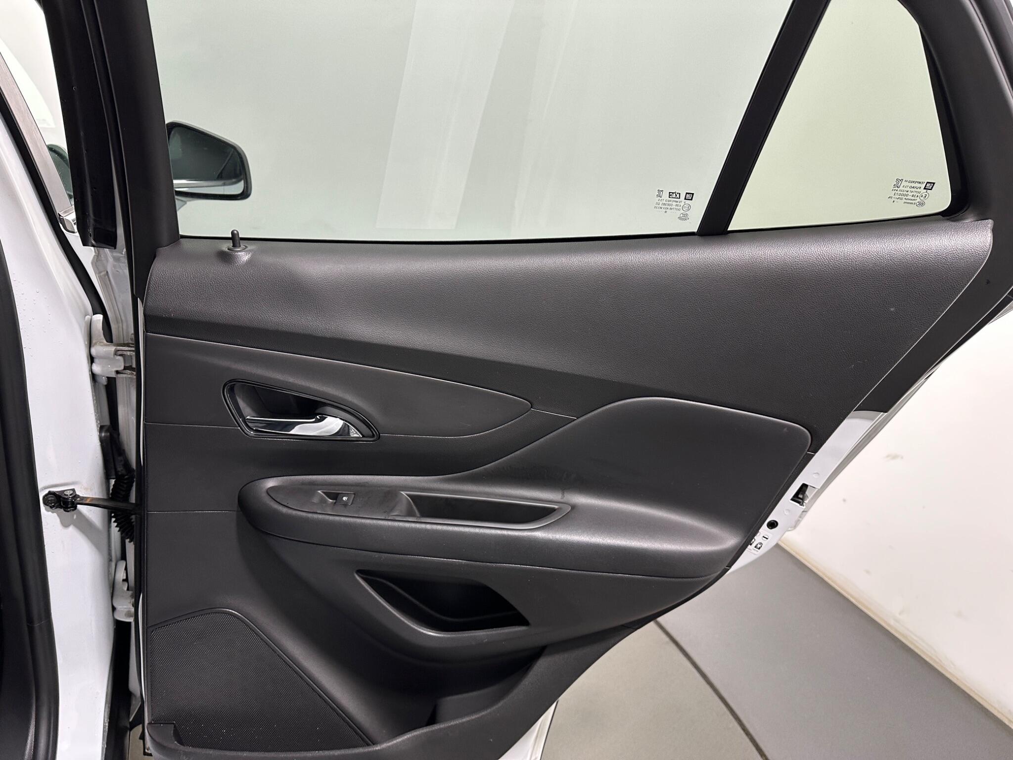 Vauxhall Mokka X view 41