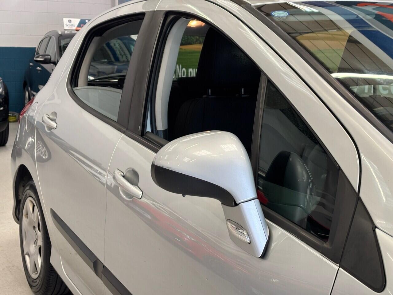 Peugeot 308 view 40