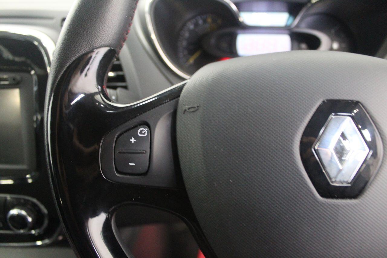 Renault Captur view 45