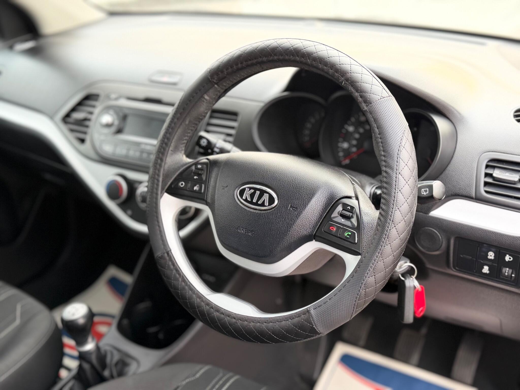 Kia Picanto view 26