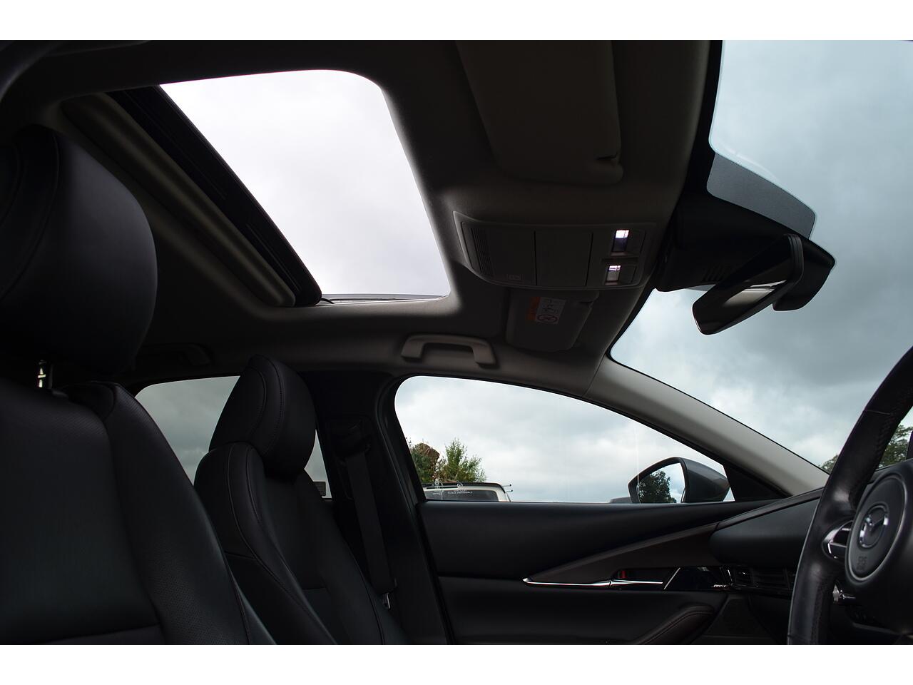 Mazda CX-30 view 37