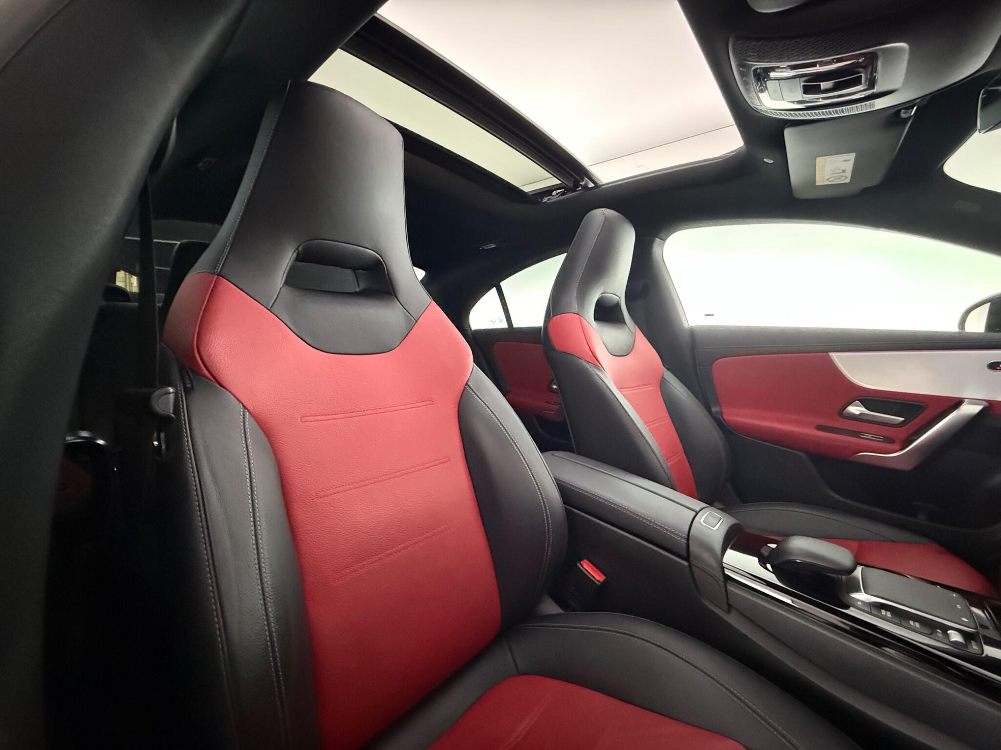 Mercedes-Benz Cla view 38