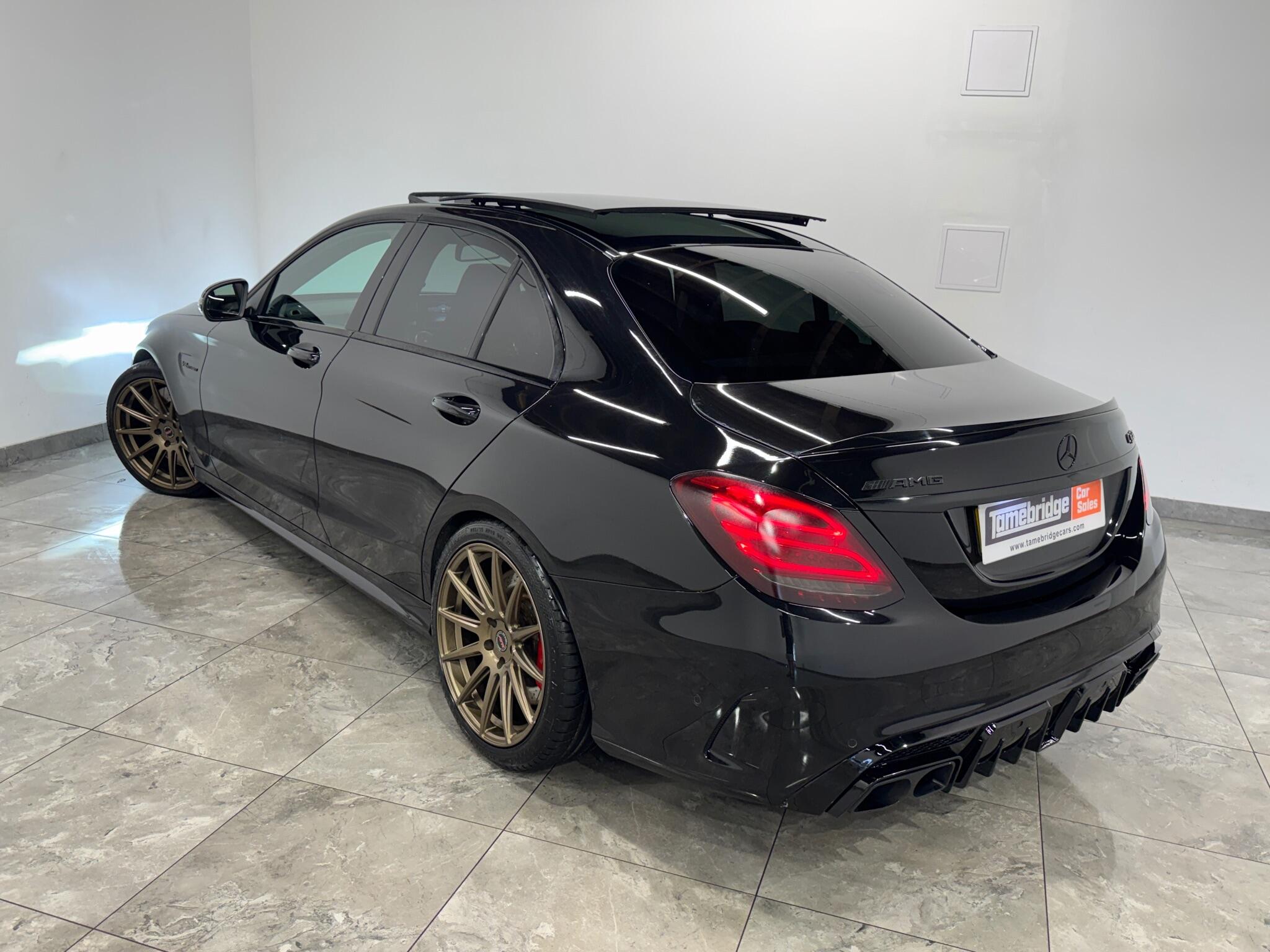 Mercedes-Benz C-Class view 5