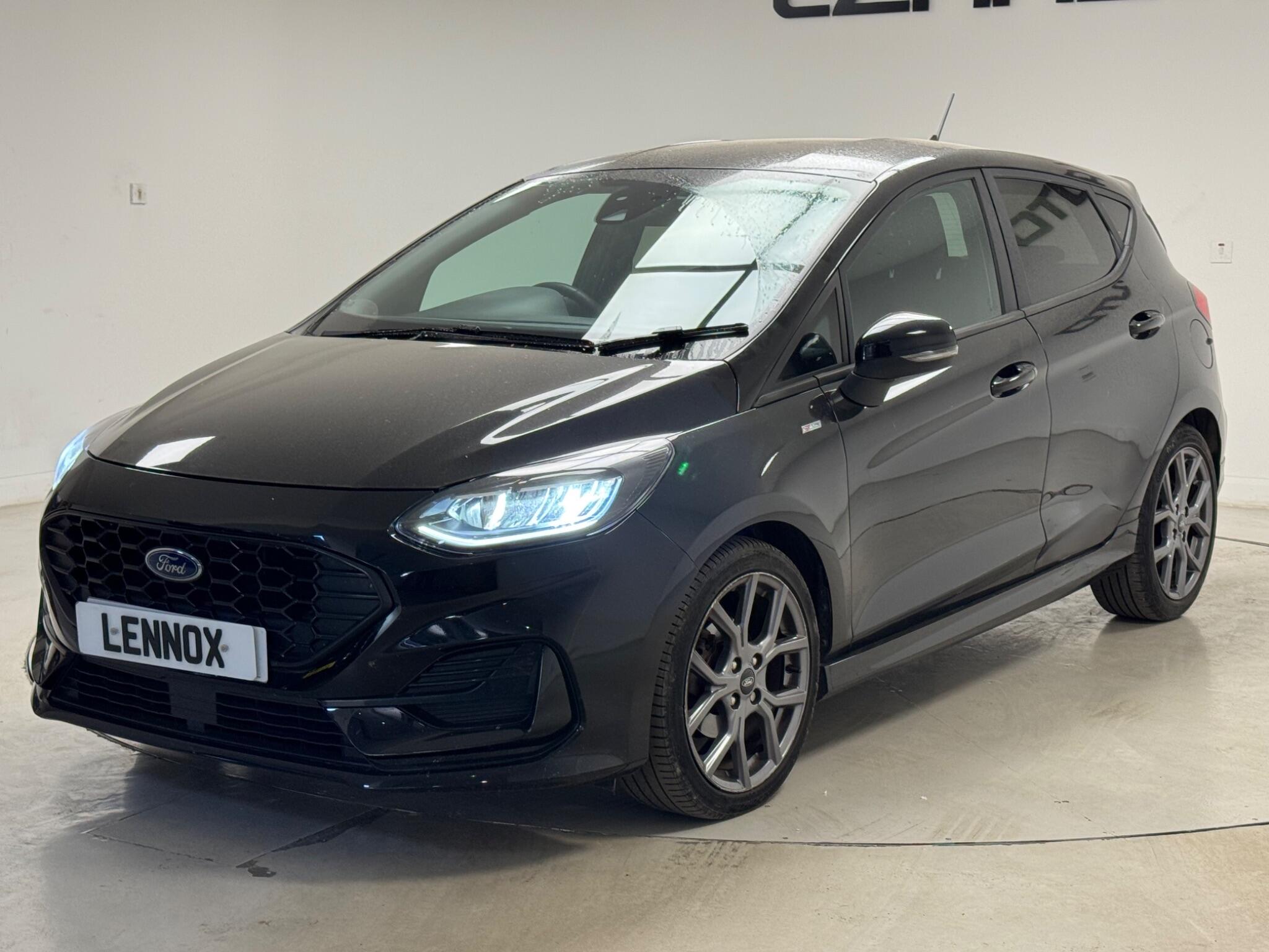 Ford Fiesta view 3
