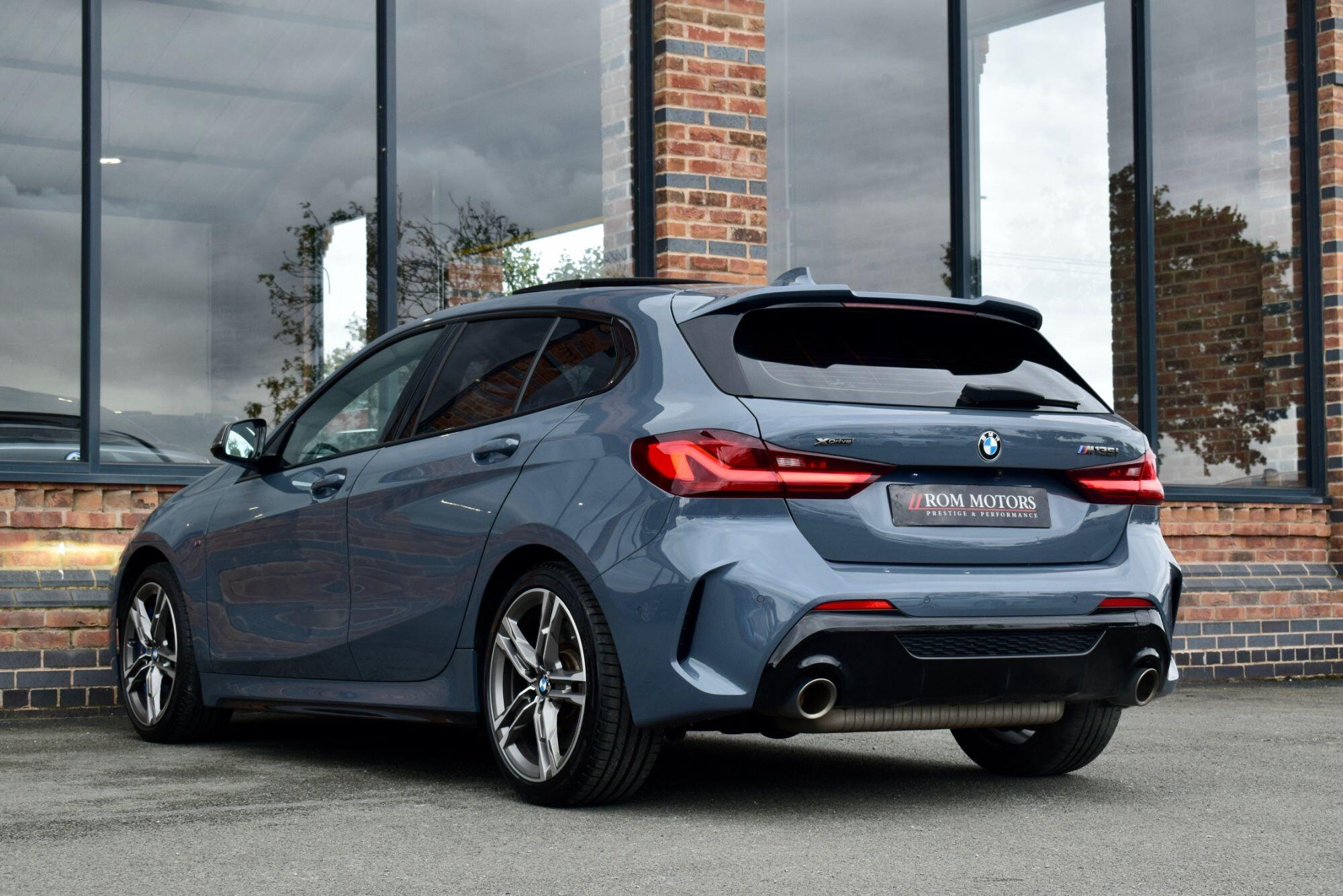BMW 1 Series view 45