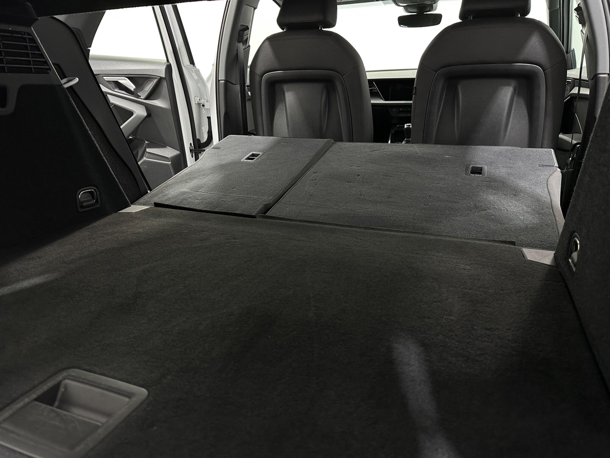 Audi A3 view 44