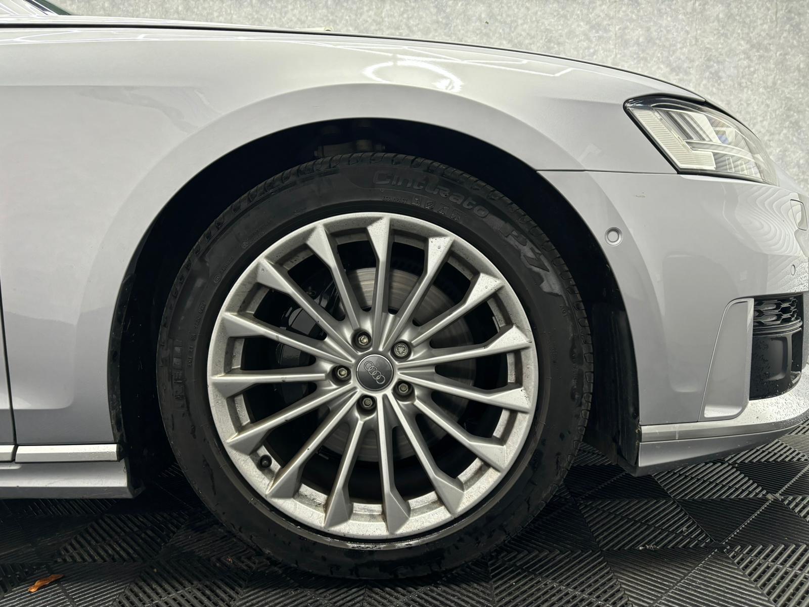 Audi A8 view 47