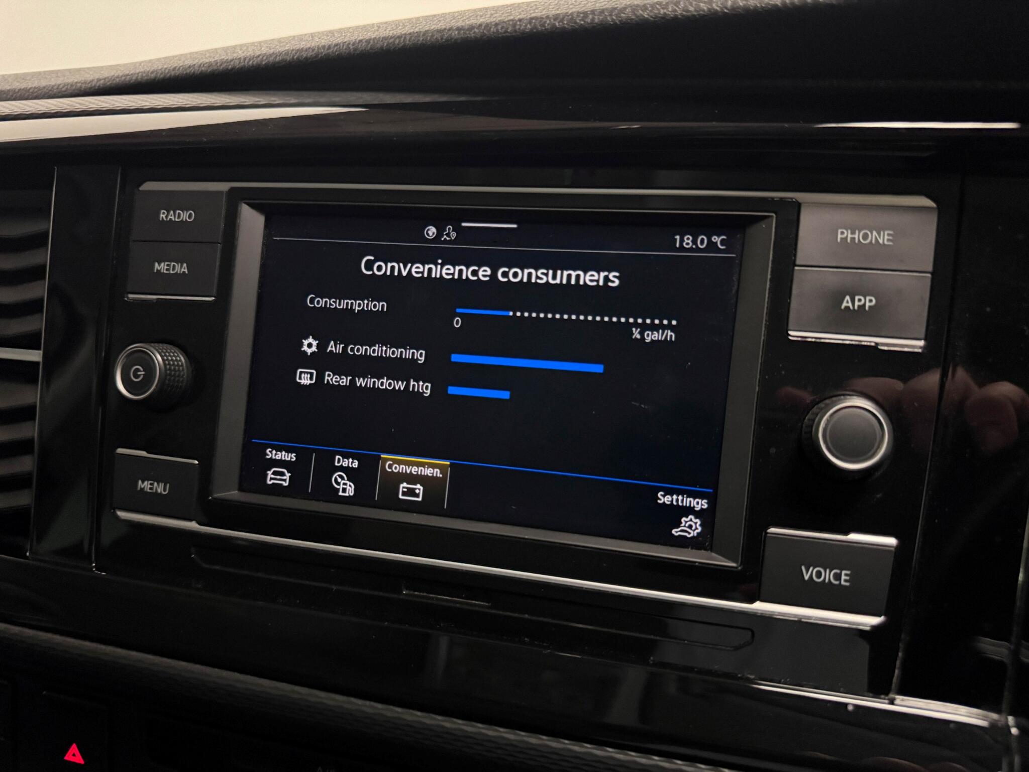 Volkswagen California view 33