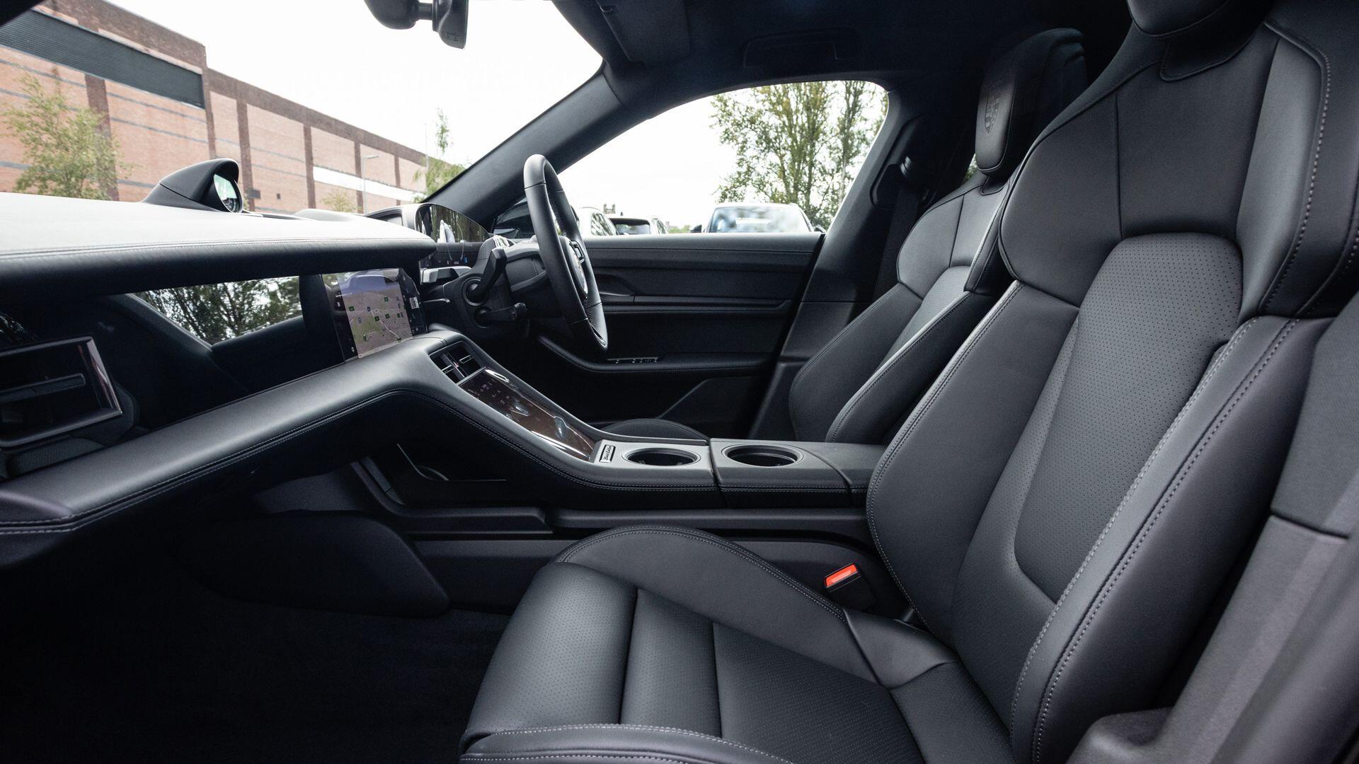 Porsche Taycan view 30