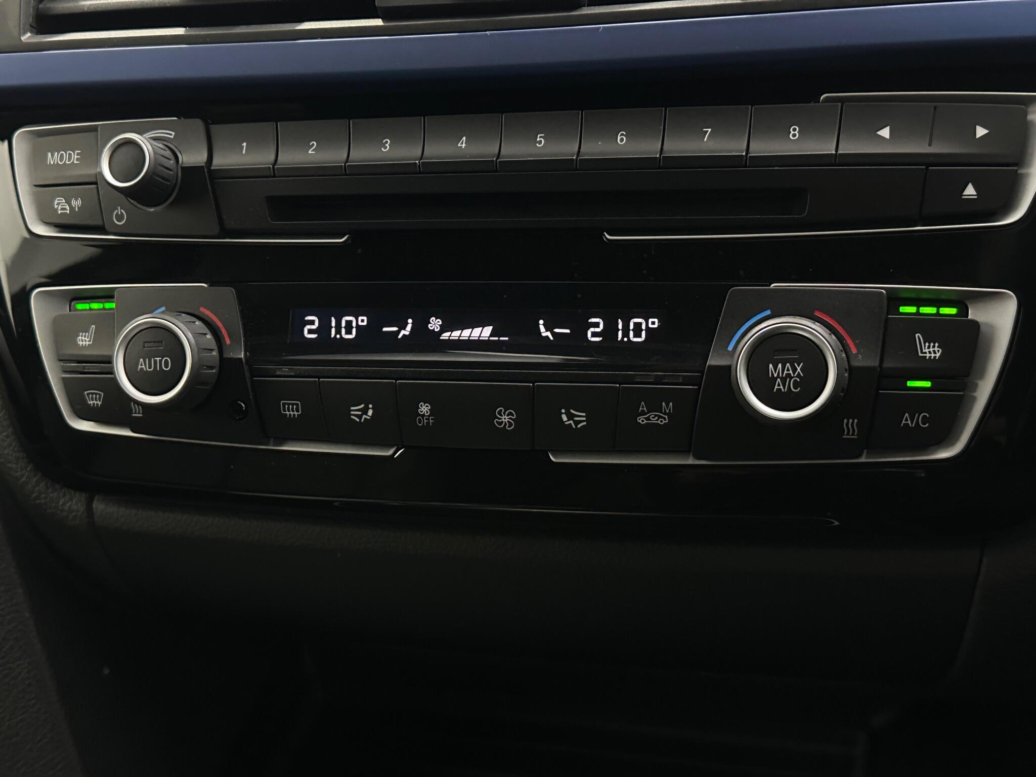 BMW 4 Series view 24