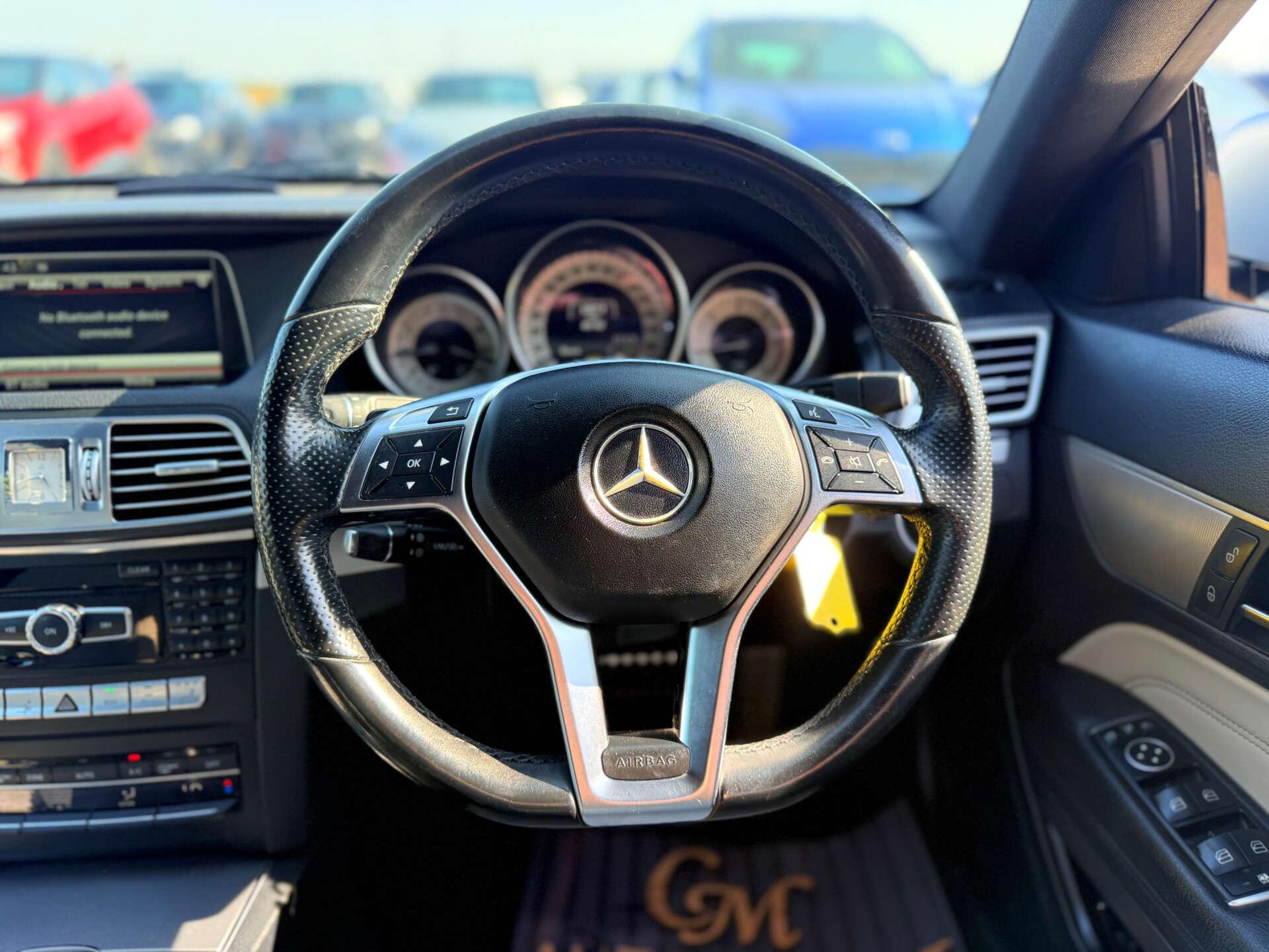 Mercedes-Benz E-Class view 48