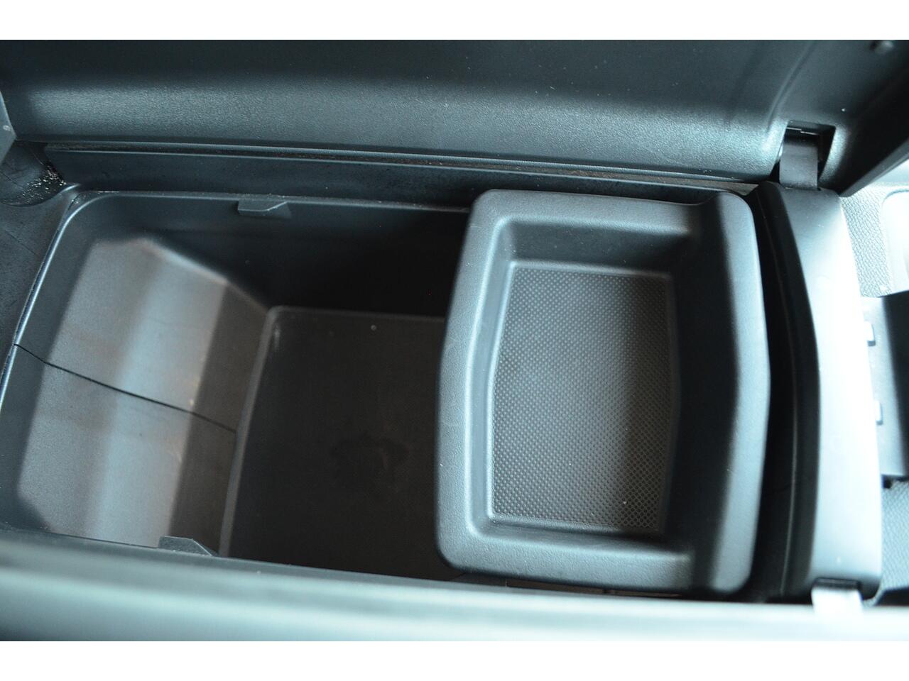 Peugeot 5008 view 57