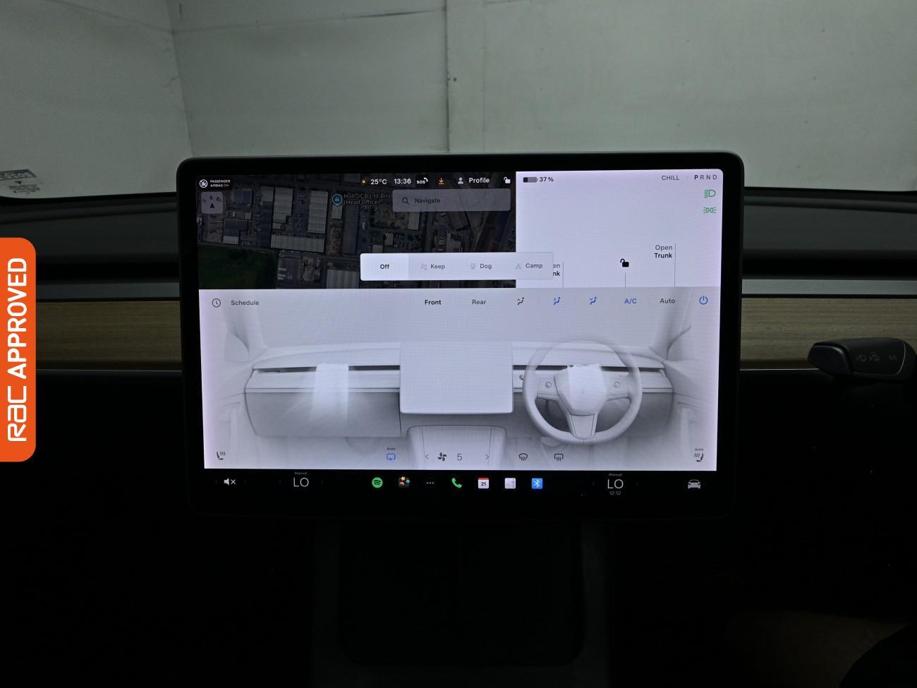 Tesla Model 3 view 19