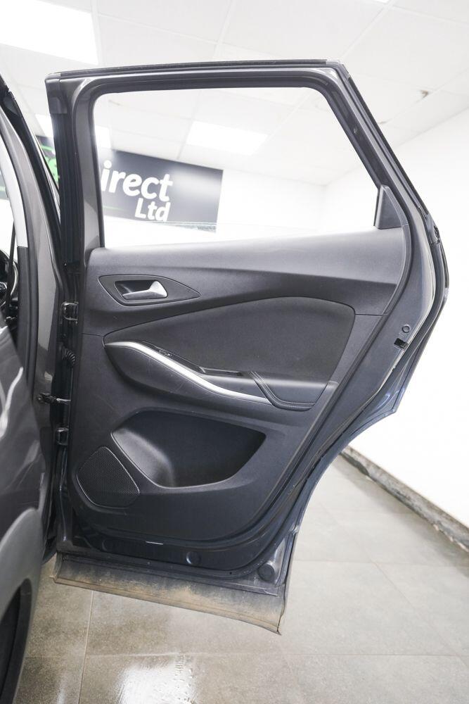 Vauxhall Grandland X view 15