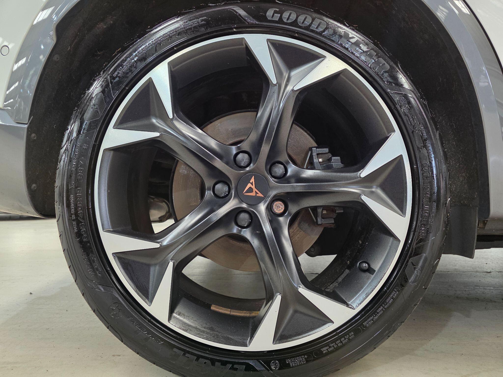 Cupra Formentor view 33