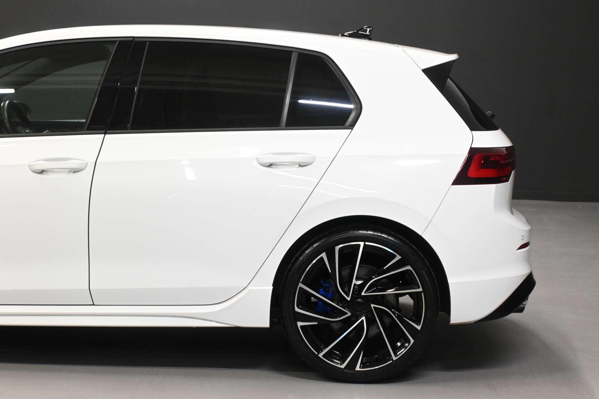 Volkswagen Golf view 38