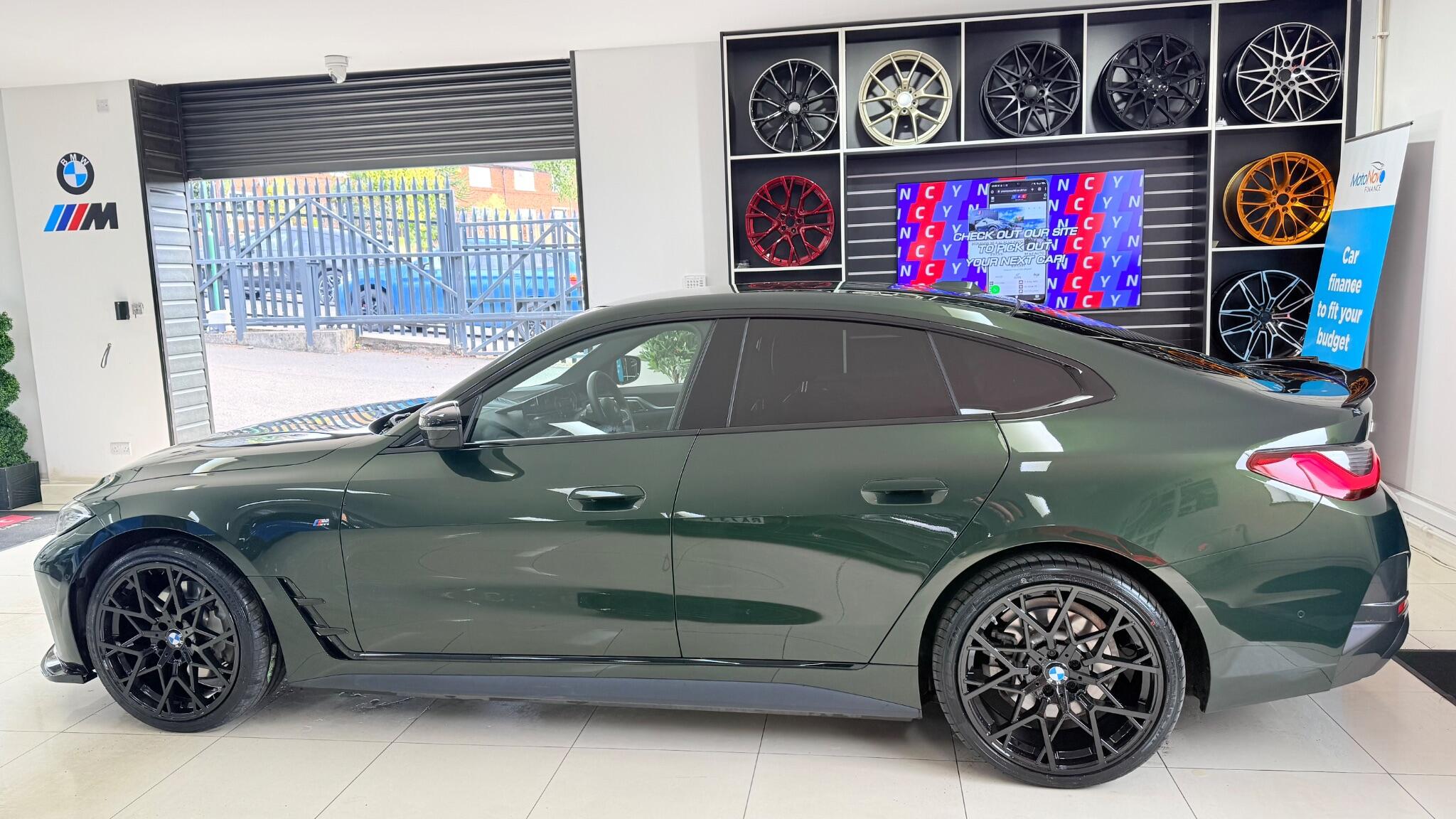 BMW I4 view 38