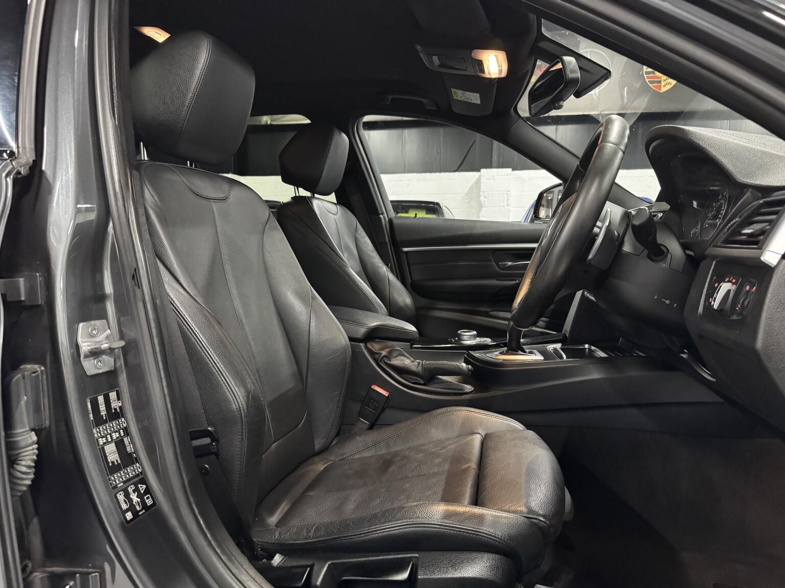 BMW 3 Series view 14
