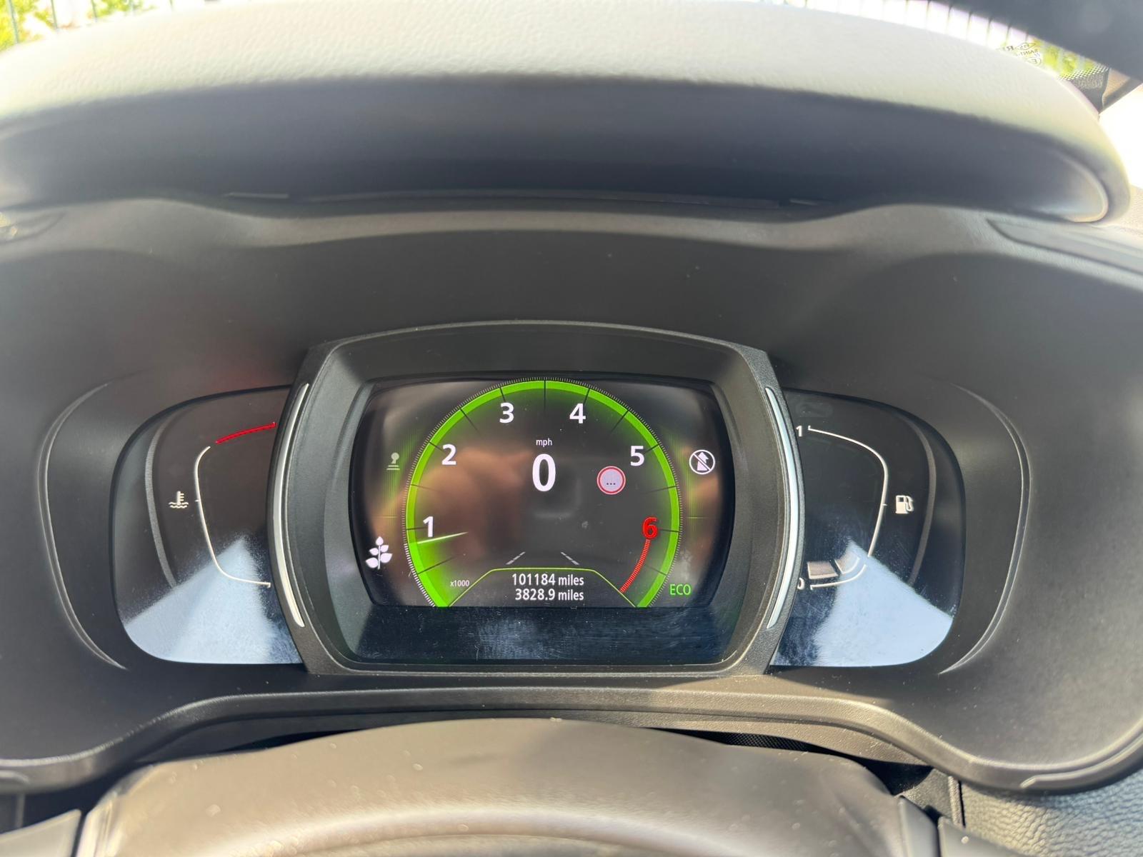 2018 Renault Kadjar 1.3 TCe Dynamique Nav Euro 6 (s/s) 5dr • 99,890 miles image 14