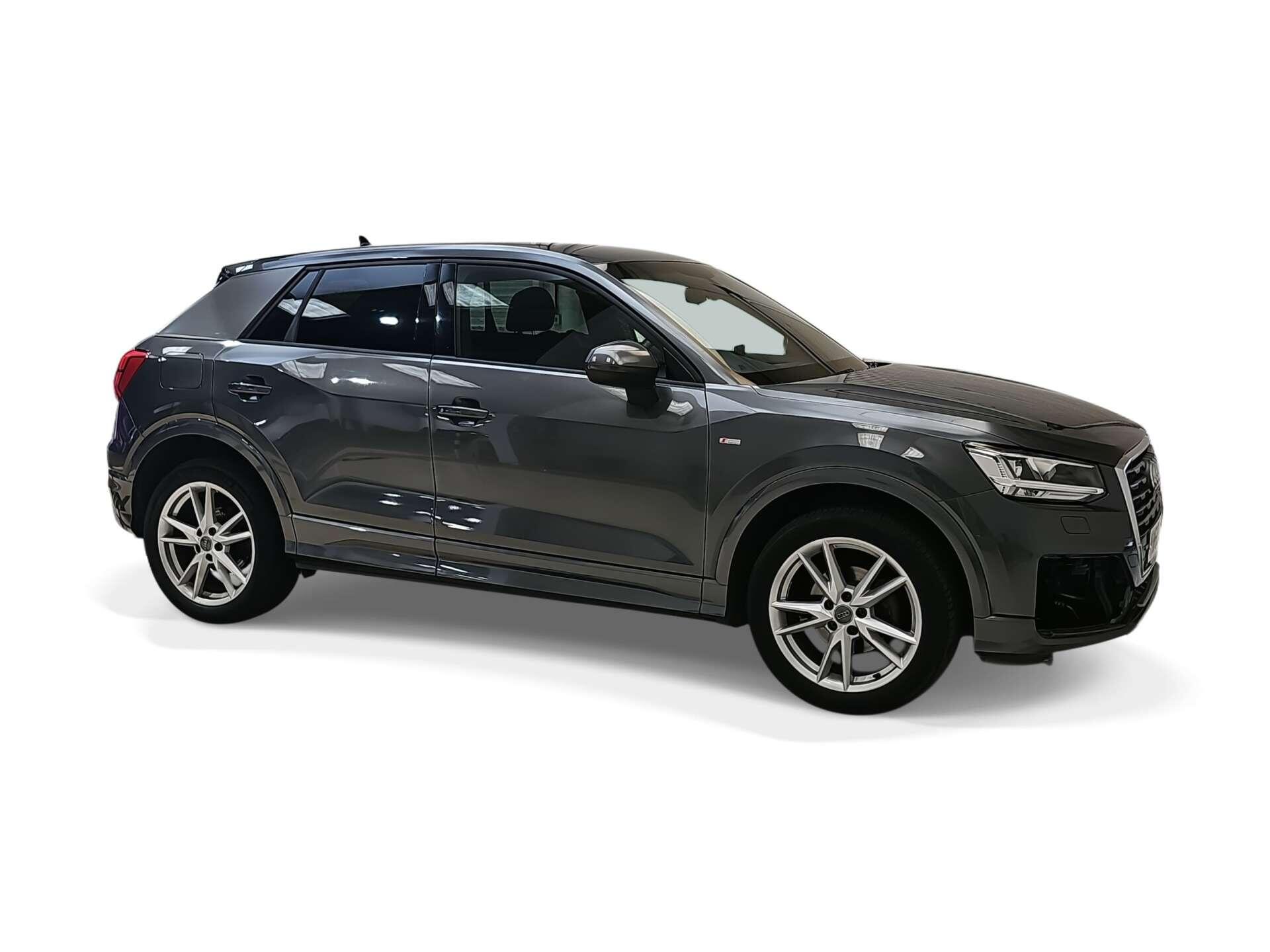 Audi Q2 view 8