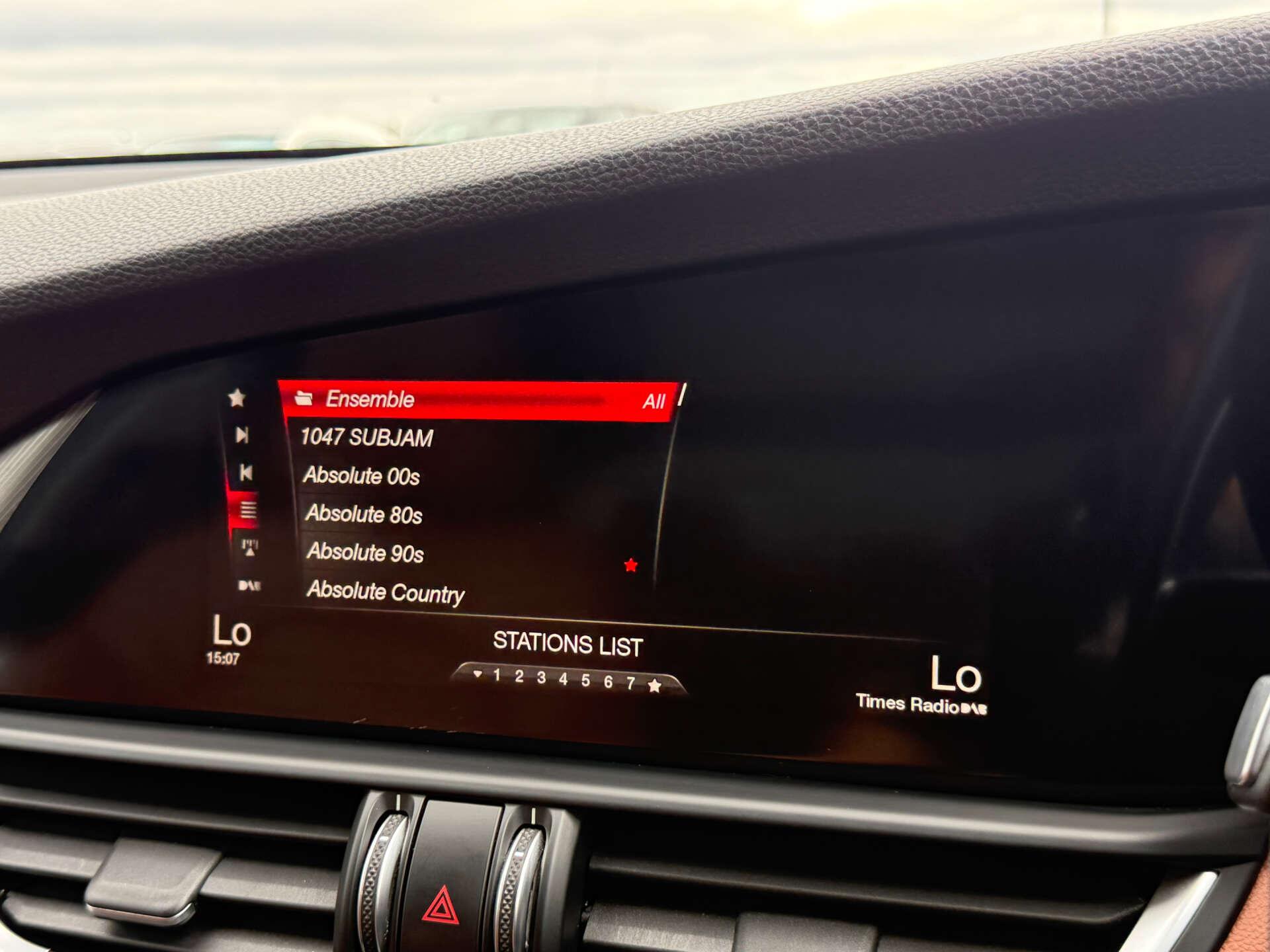 Alfa Romeo Giulia view 52