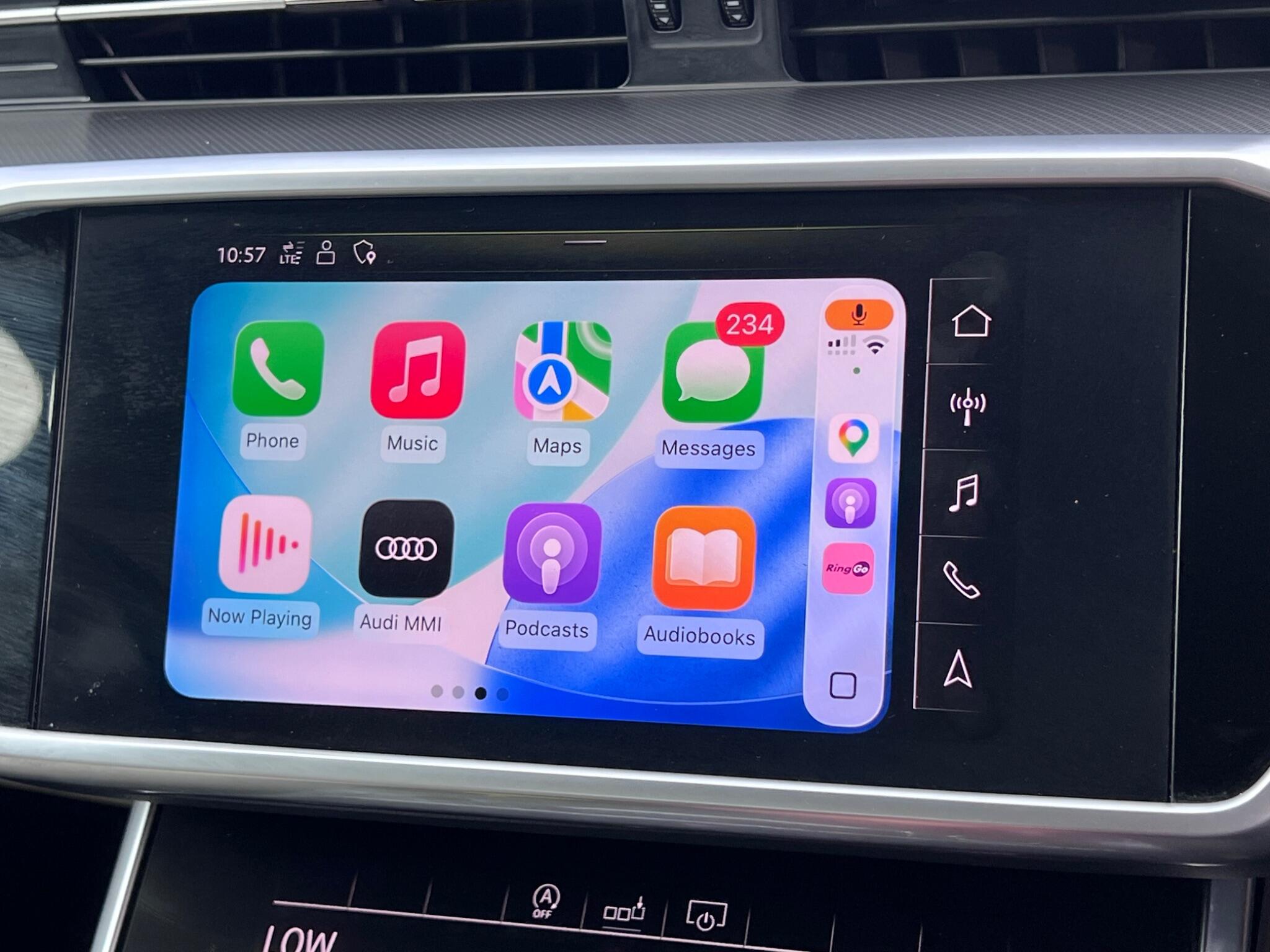 Audi A6 Saloon view 23