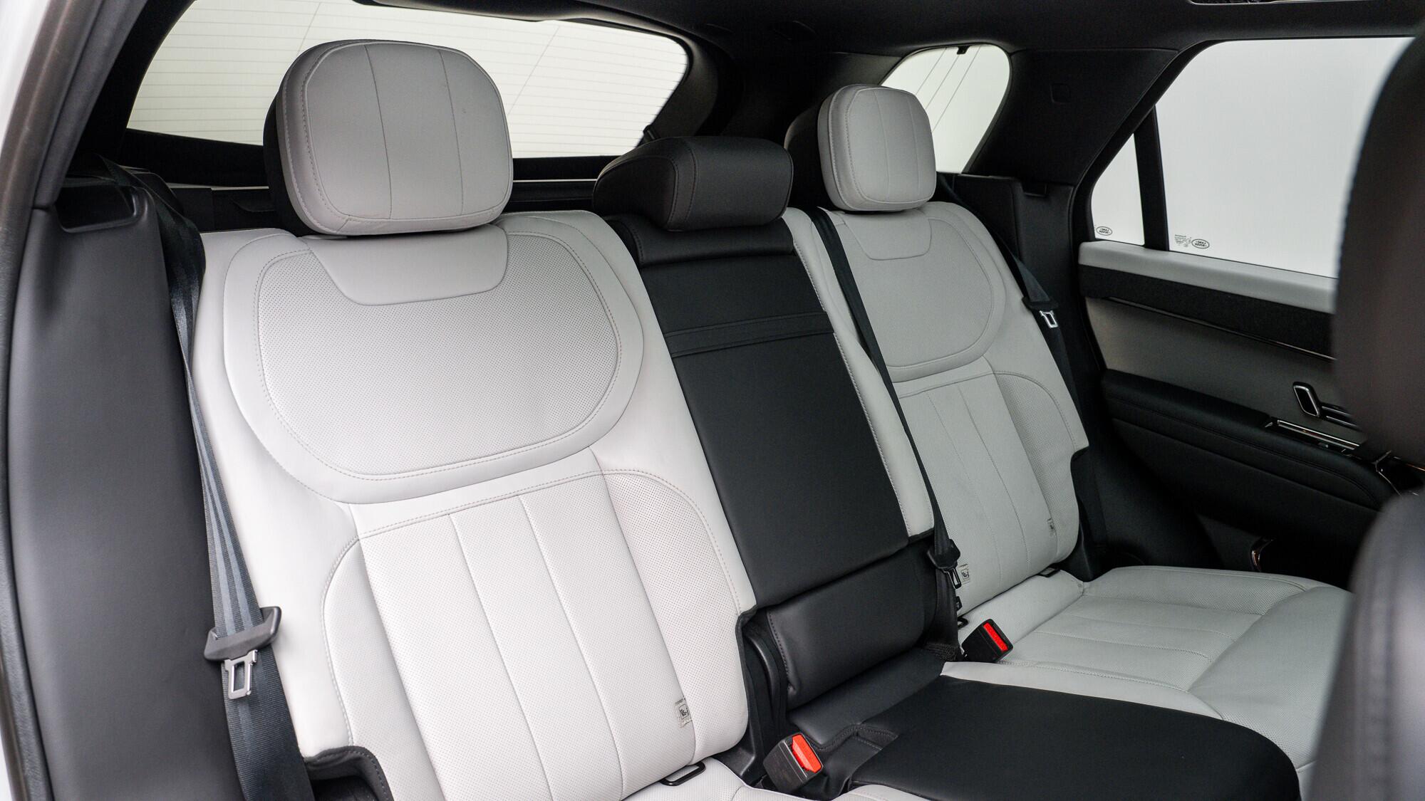 Land Rover Range Rover Sport view 20