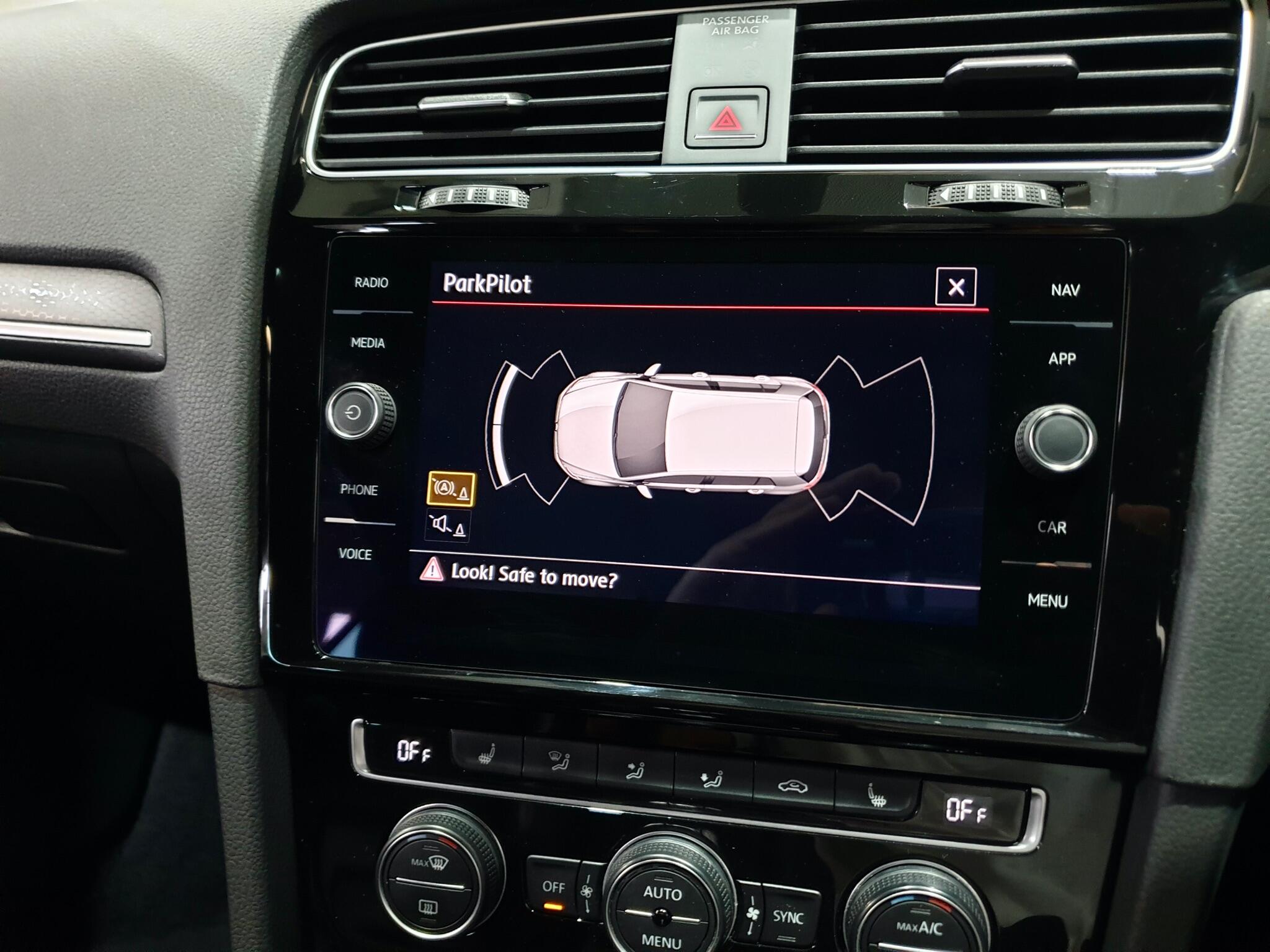 Volkswagen Golf view 66