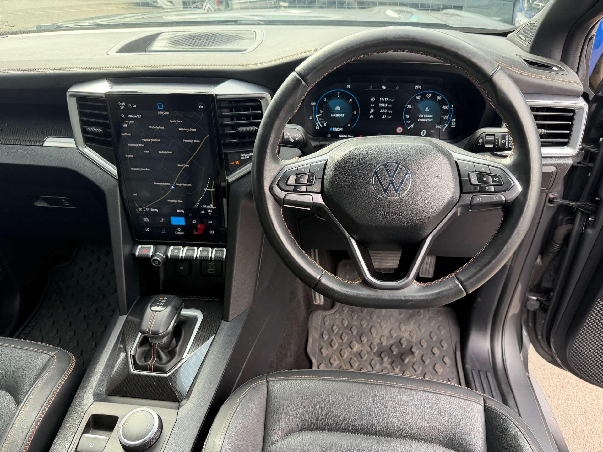 Volkswagen Amarok view 26