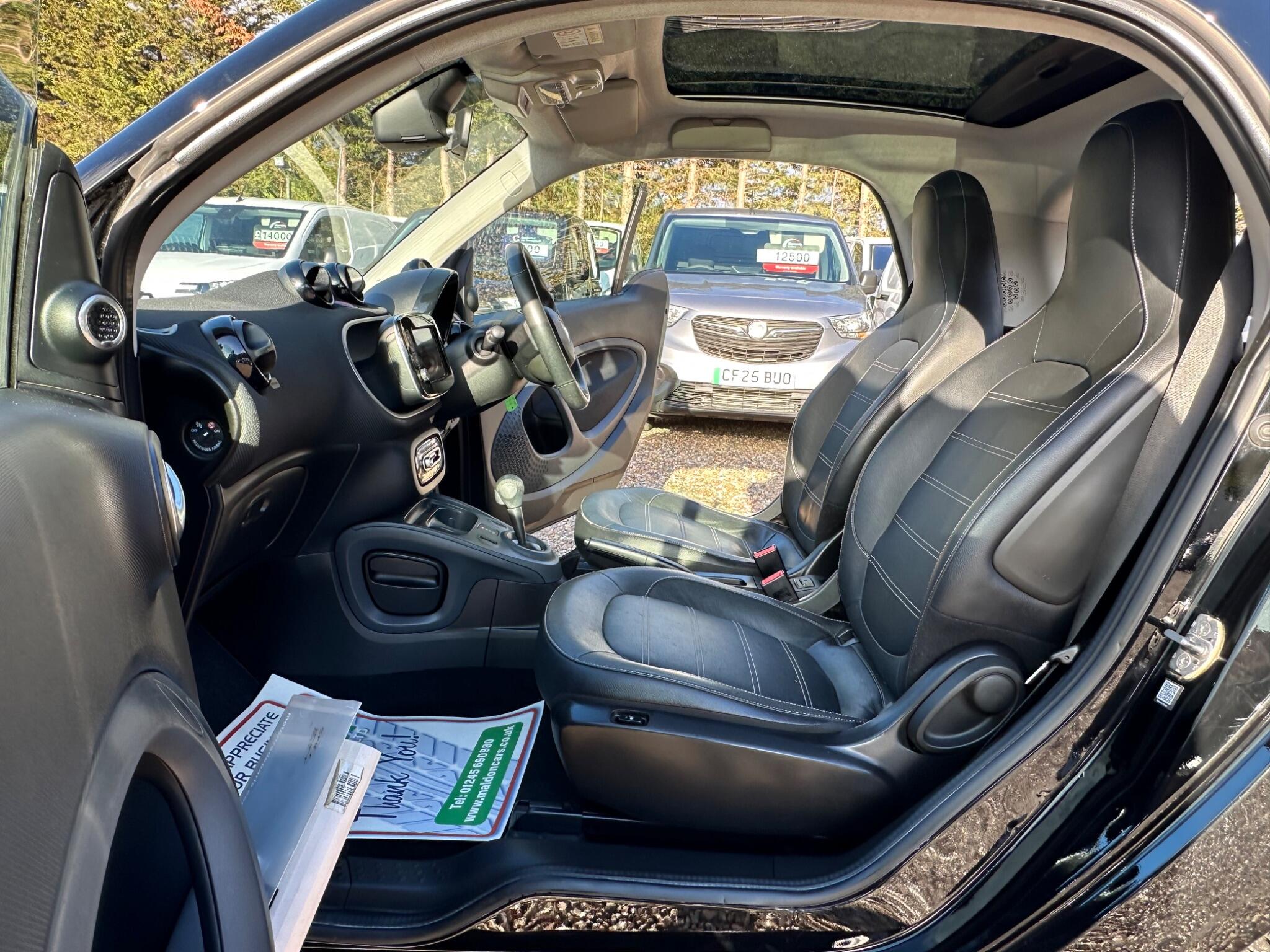 Smart Fortwo view 16