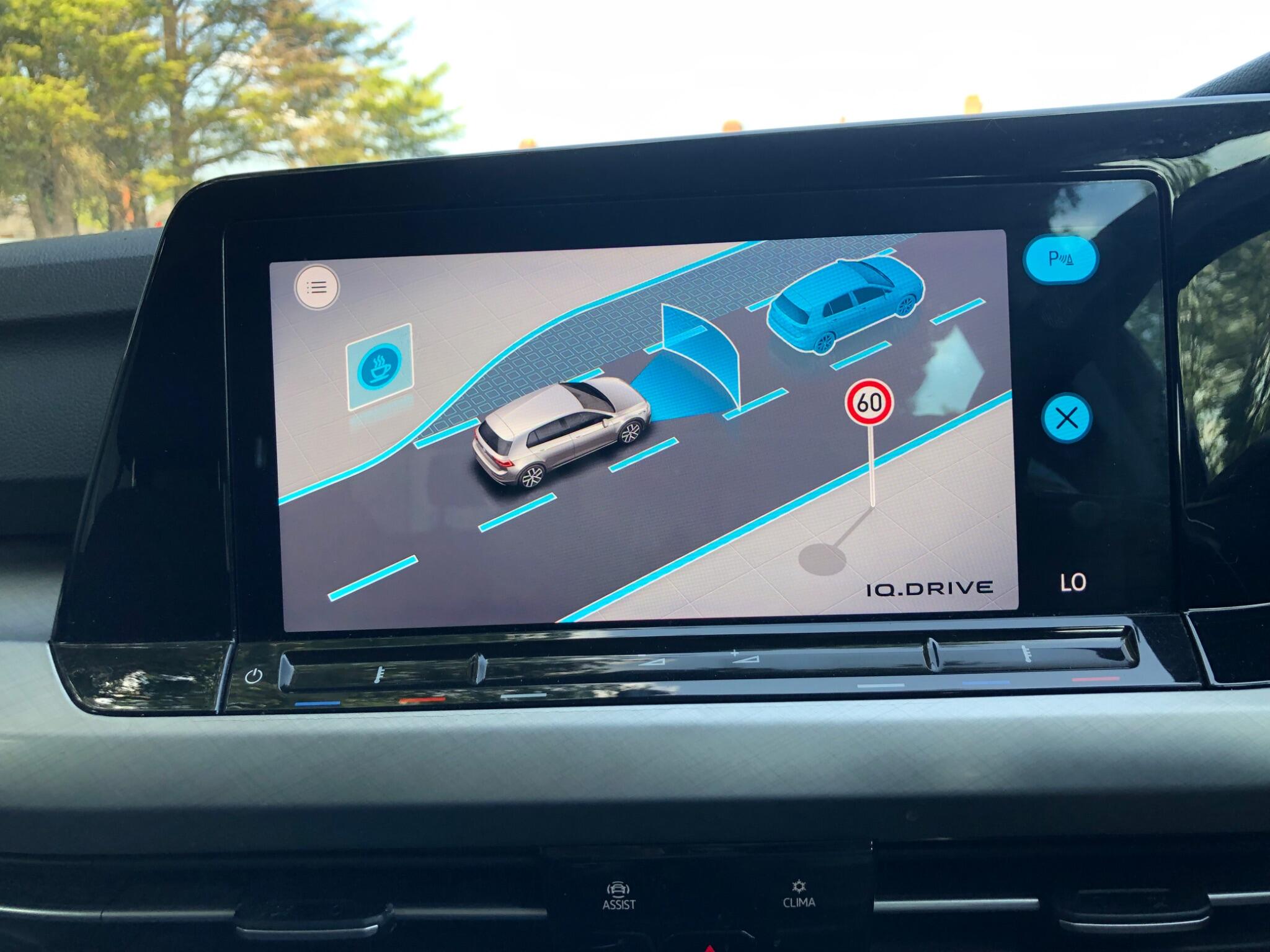 Volkswagen Golf view 12