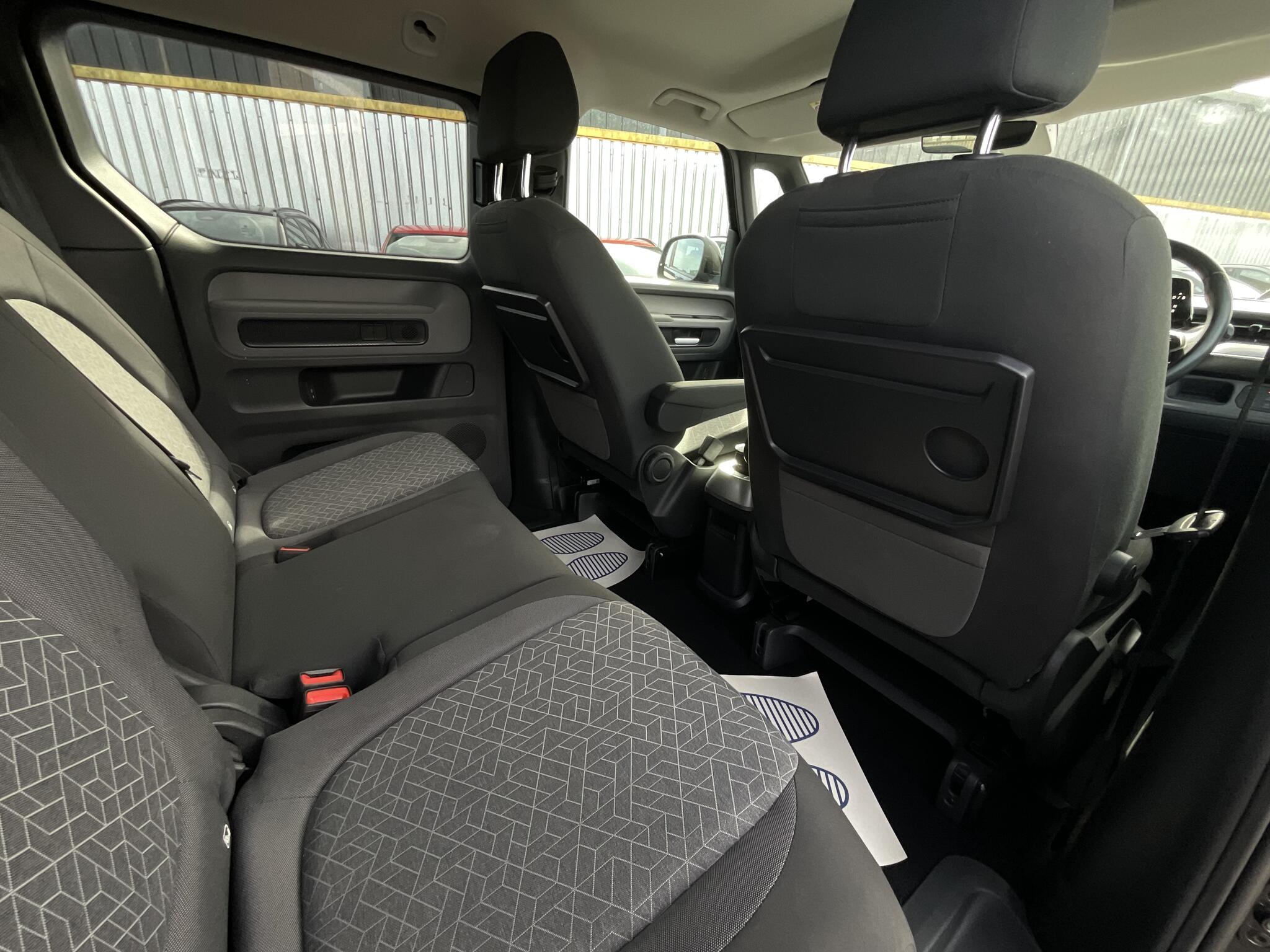 Volkswagen Id. Buzz view 11