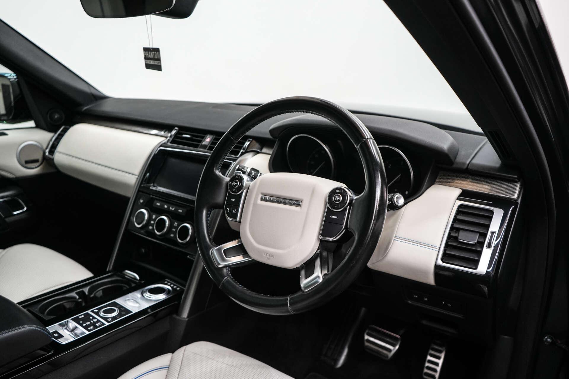 Land Rover Discovery 3 view 13