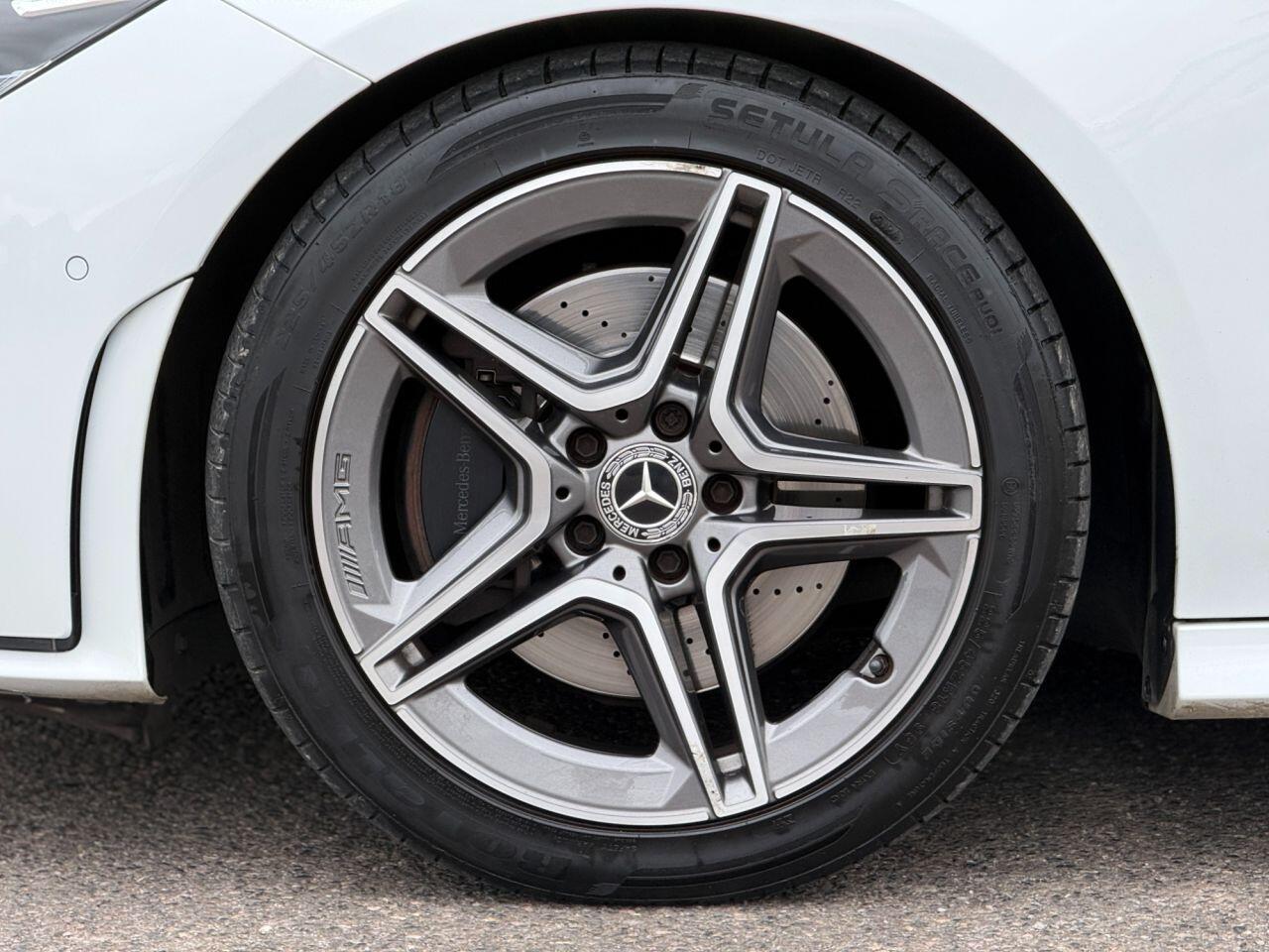 Mercedes-Benz CLA view 52