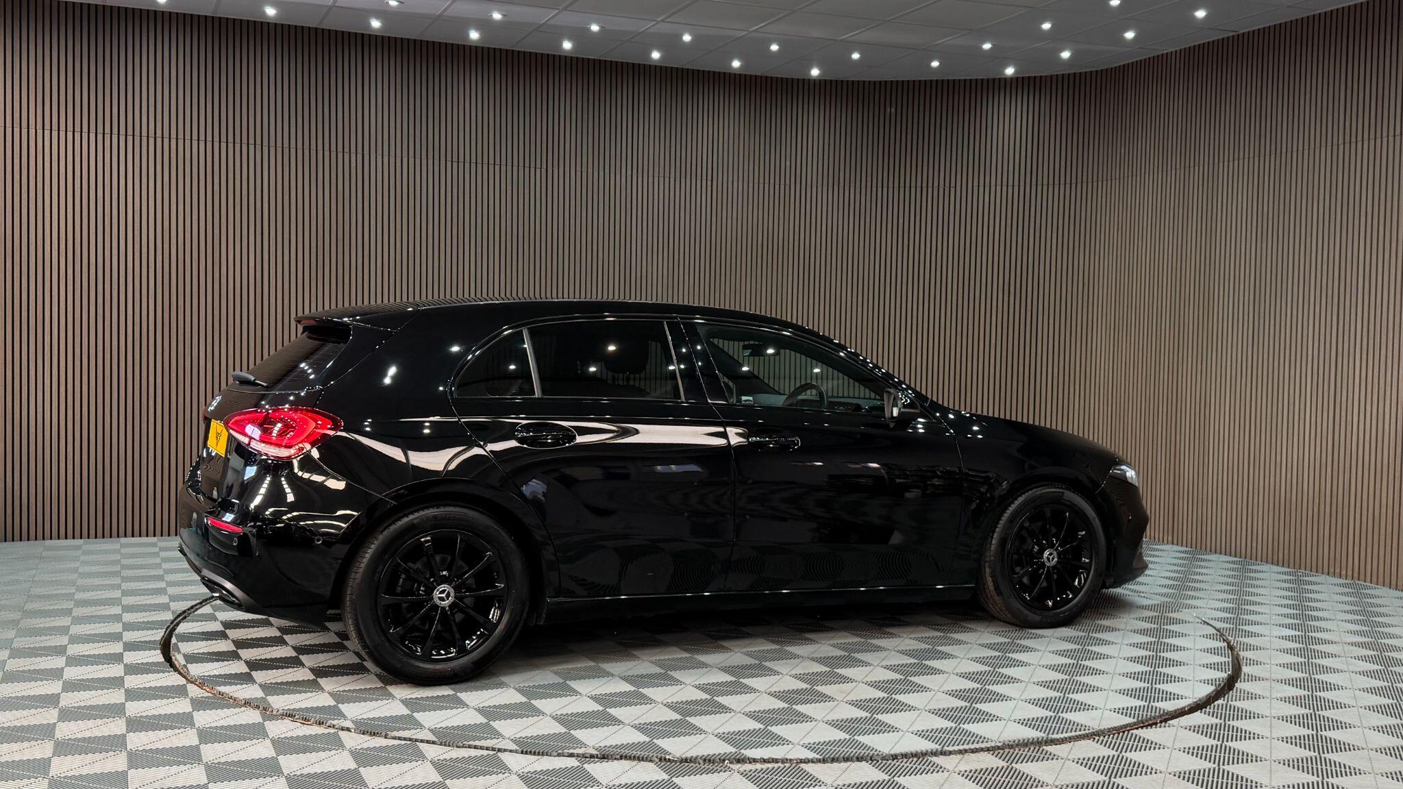 Mercedes-Benz A-Class view 40