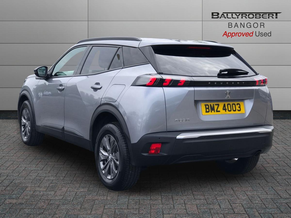Peugeot 2008 view 2