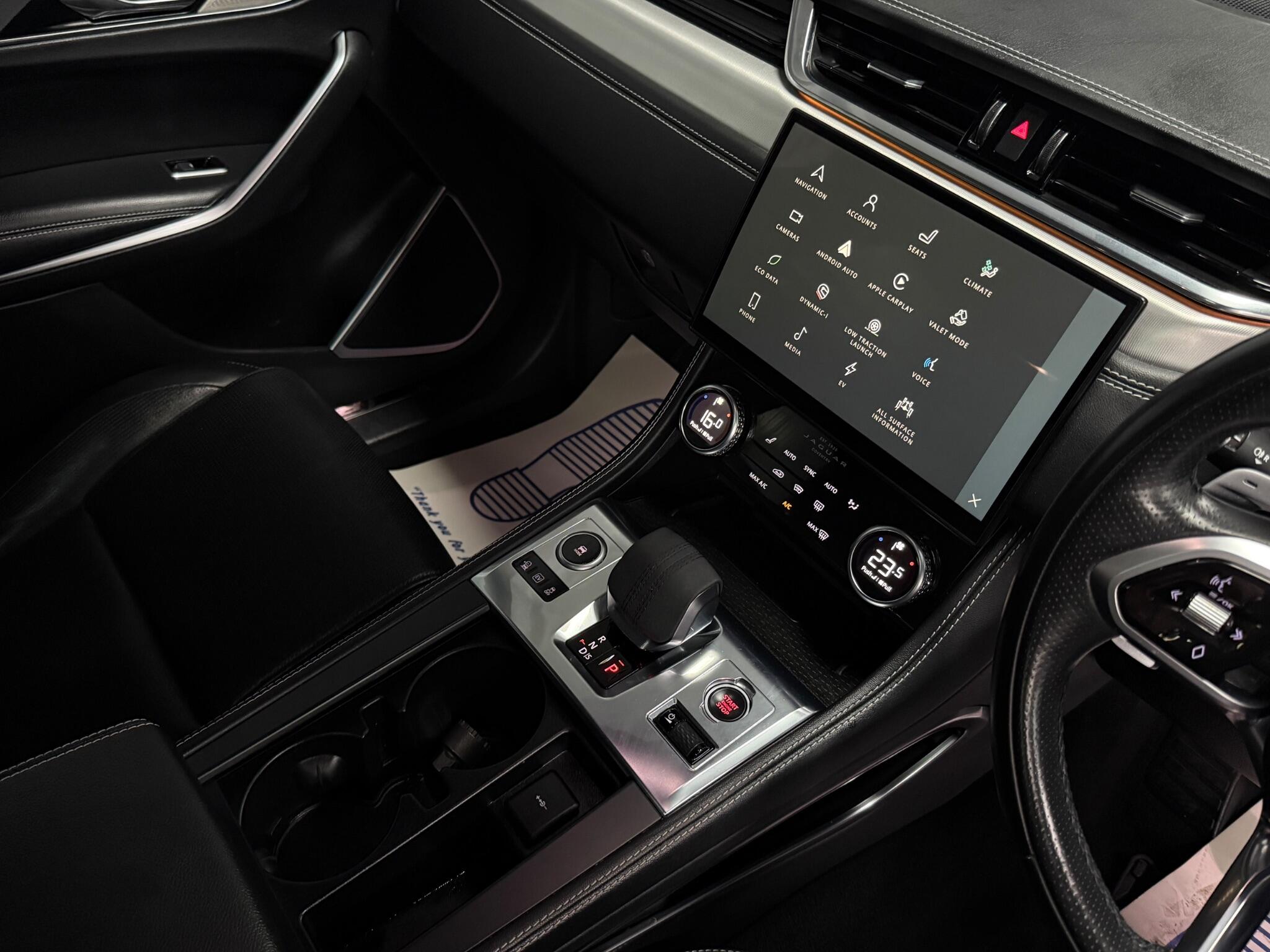 Jaguar F-Pace view 35