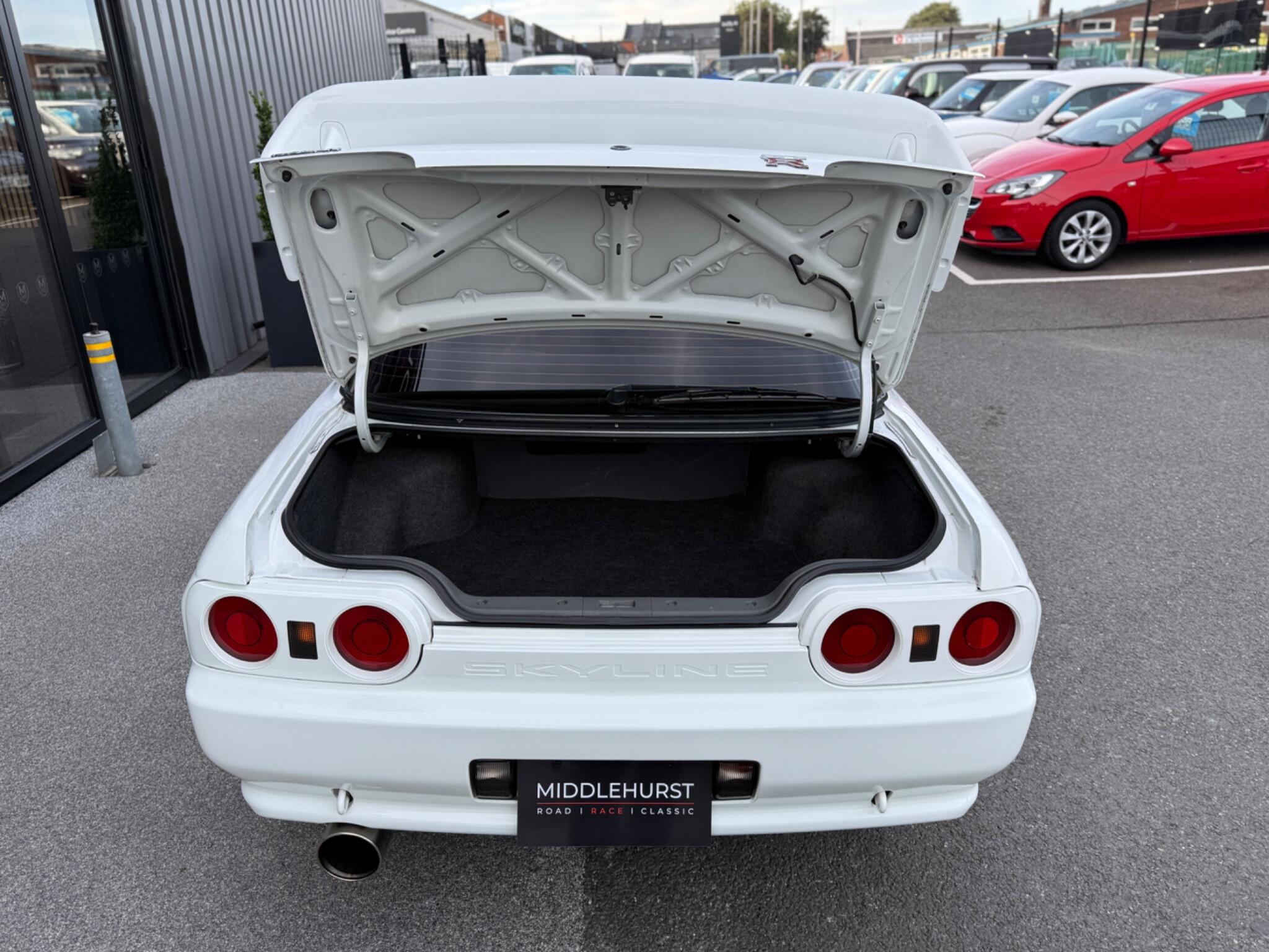 Nissan Skyline view 43