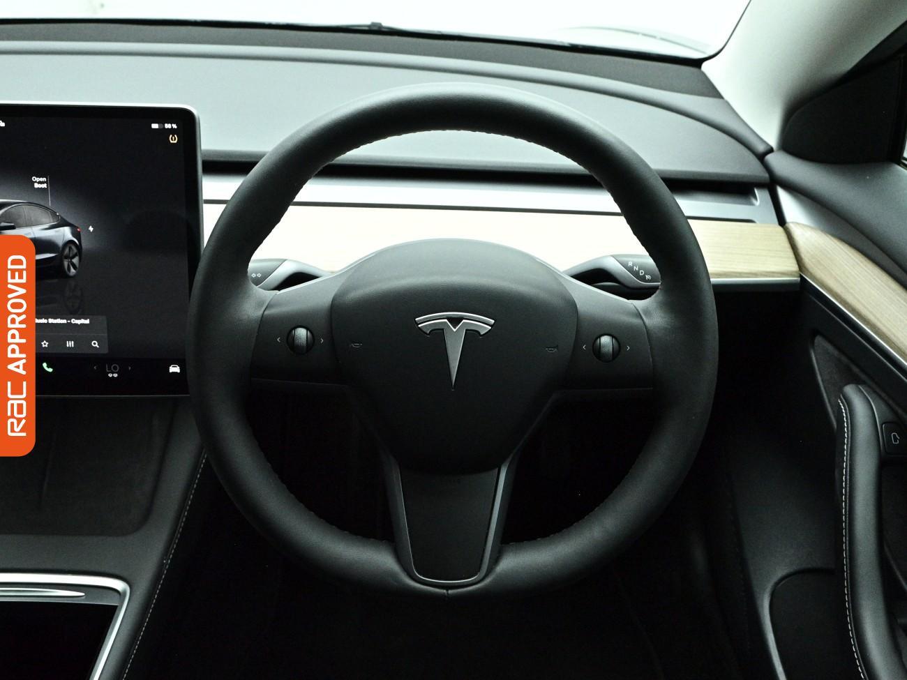 Tesla Model 3 view 10