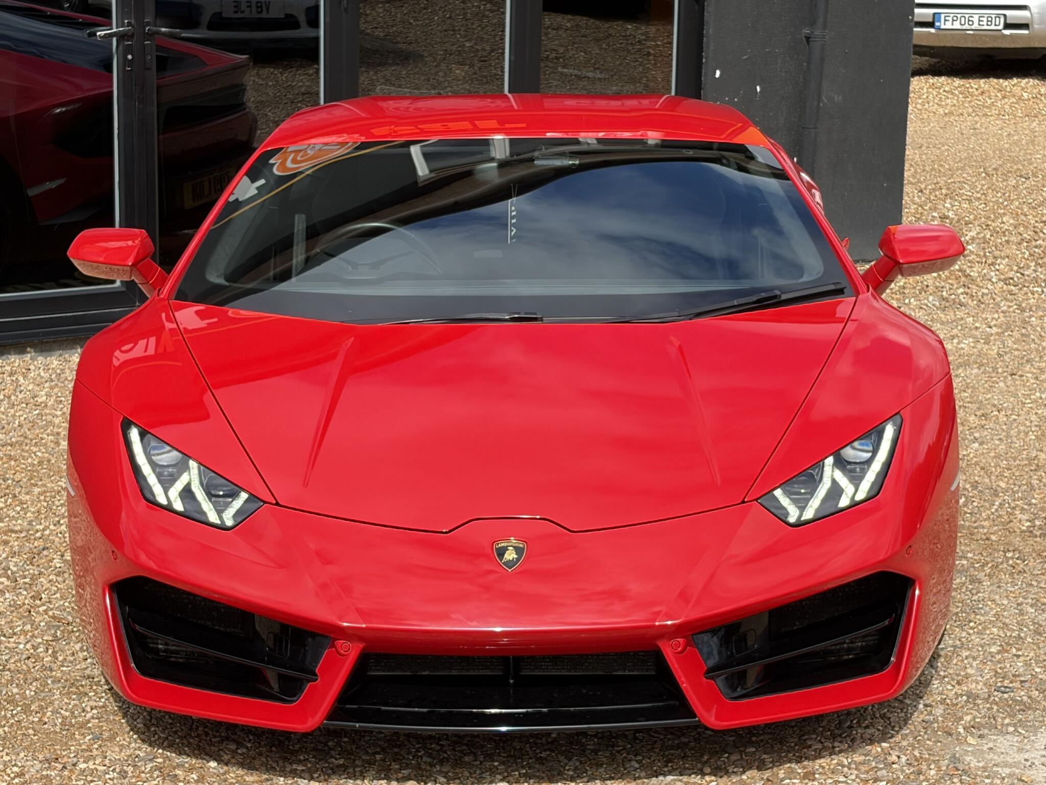 Lamborghini Huracan view 5