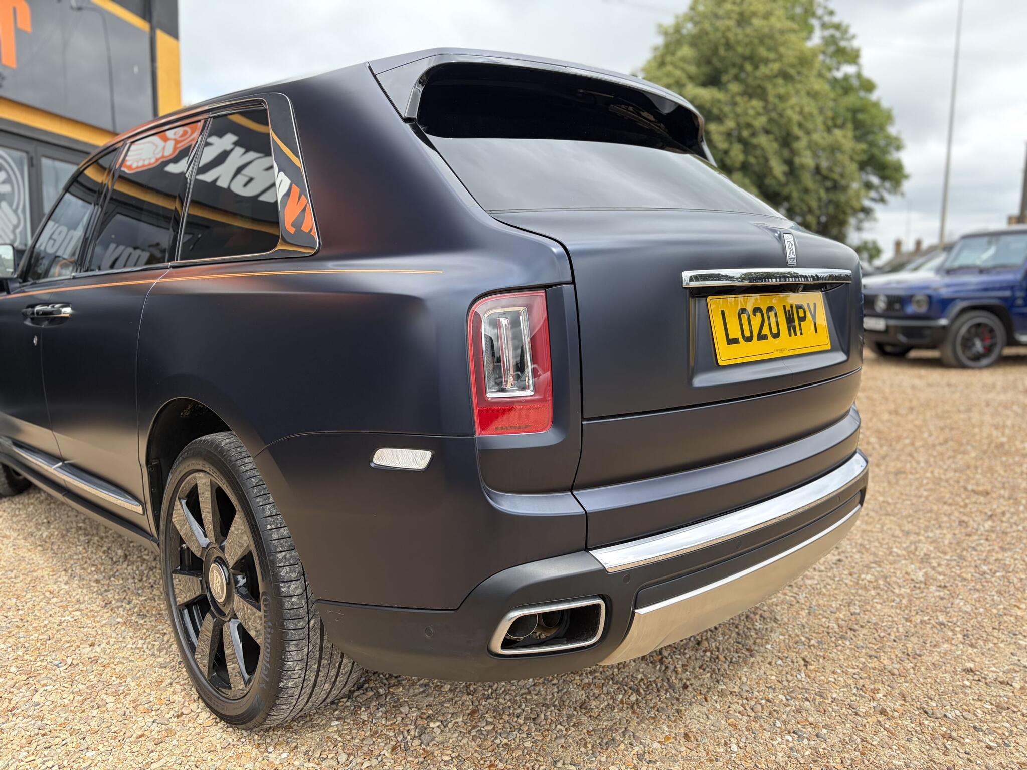 Rolls-Royce Cullinan view 10
