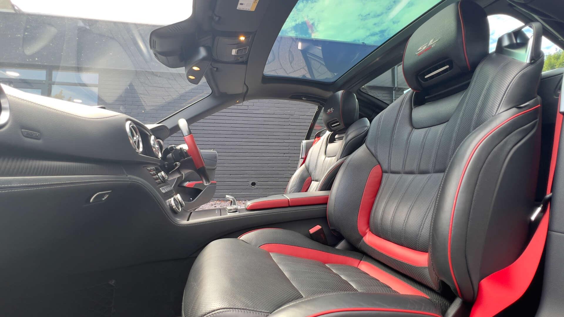 Mercedes-Benz SL view 46