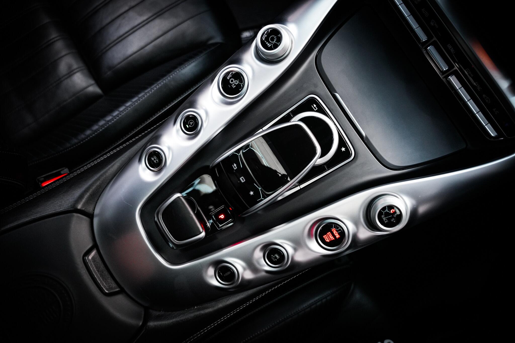 Mercedes-Benz AMG GT view 5